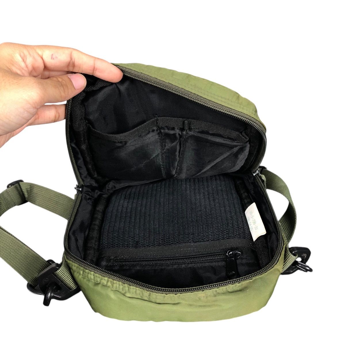 Japanese Brand 📌Vintage Sling Bag Le Coq Sportif Multi Pocket Size ONE SIZE - 8 Thumbnail