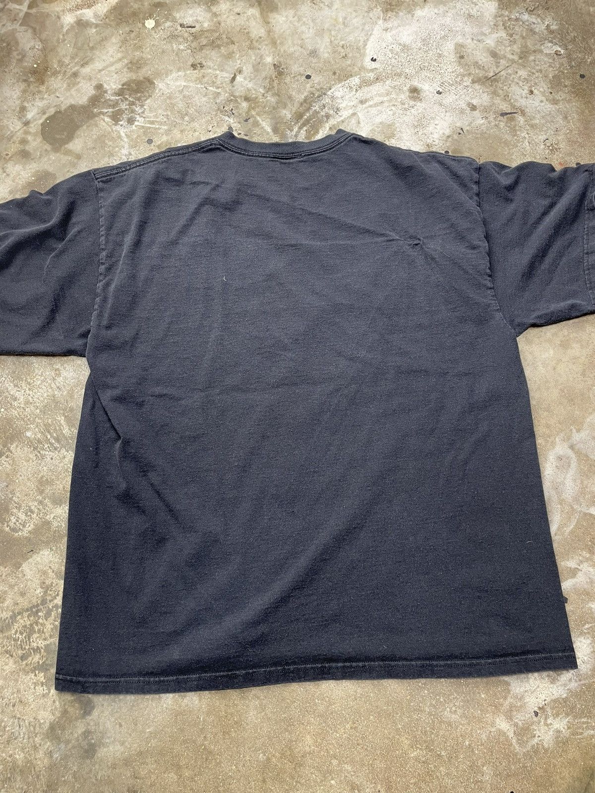 Vintage Vintage Dark Knight Joker Magic Trick Movie Shirt Size US XL / EU 56 / 4 - 5 Thumbnail