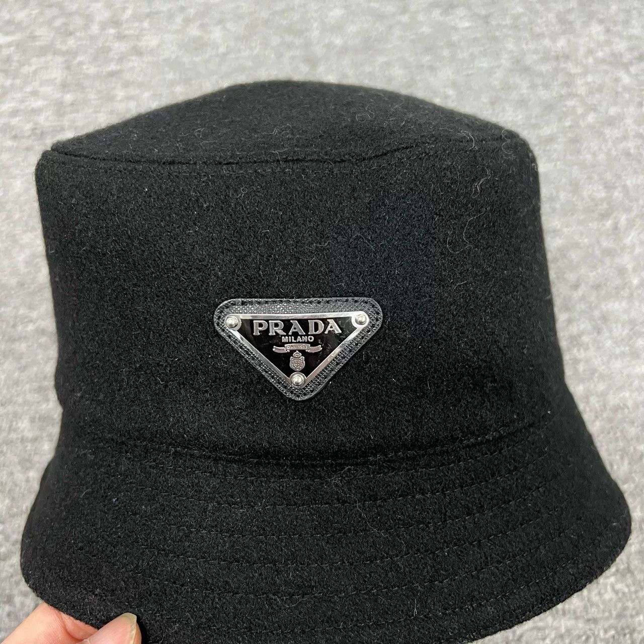 Prada Prada Triangle Logo Black Wool Fisherman Hat M Size ONE SIZE - 1 Thumbnail