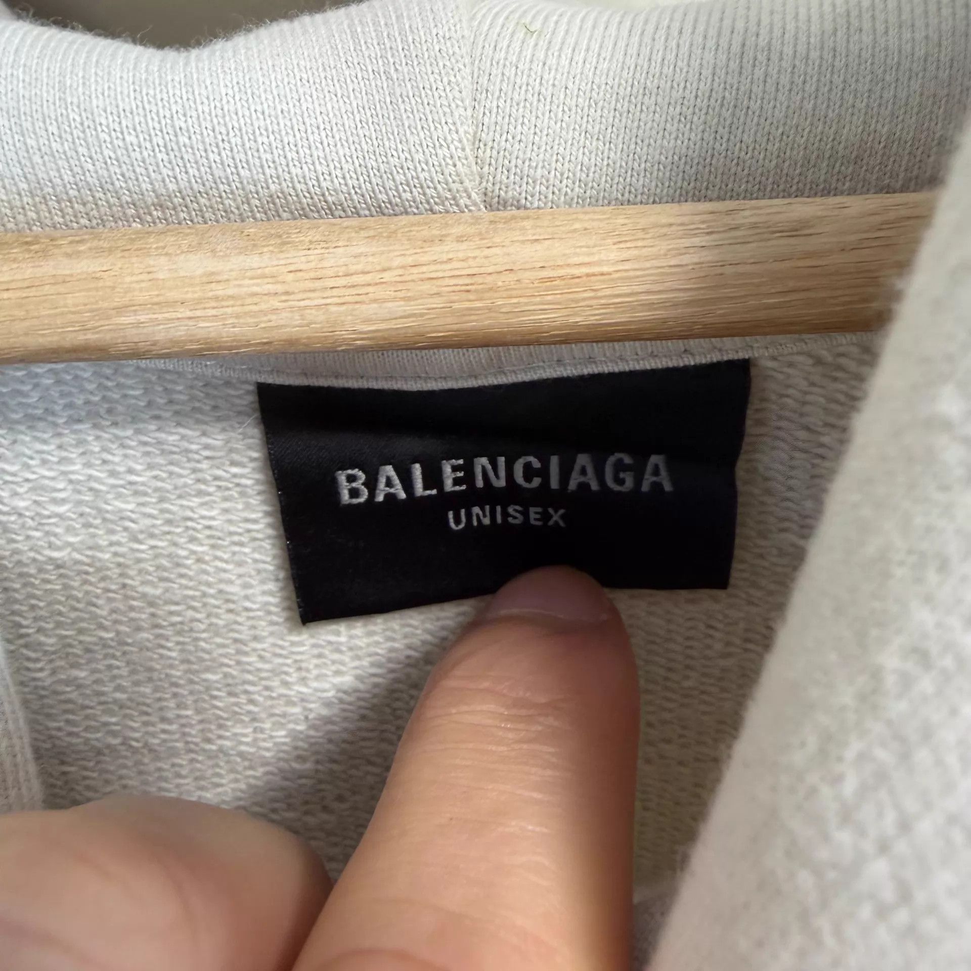 Balenciaga Balenciaga FW22 Apple Logo Oversized White Sweatshirt 3 Size US L / EU 52-54 / 3 - 4 Thumbnail