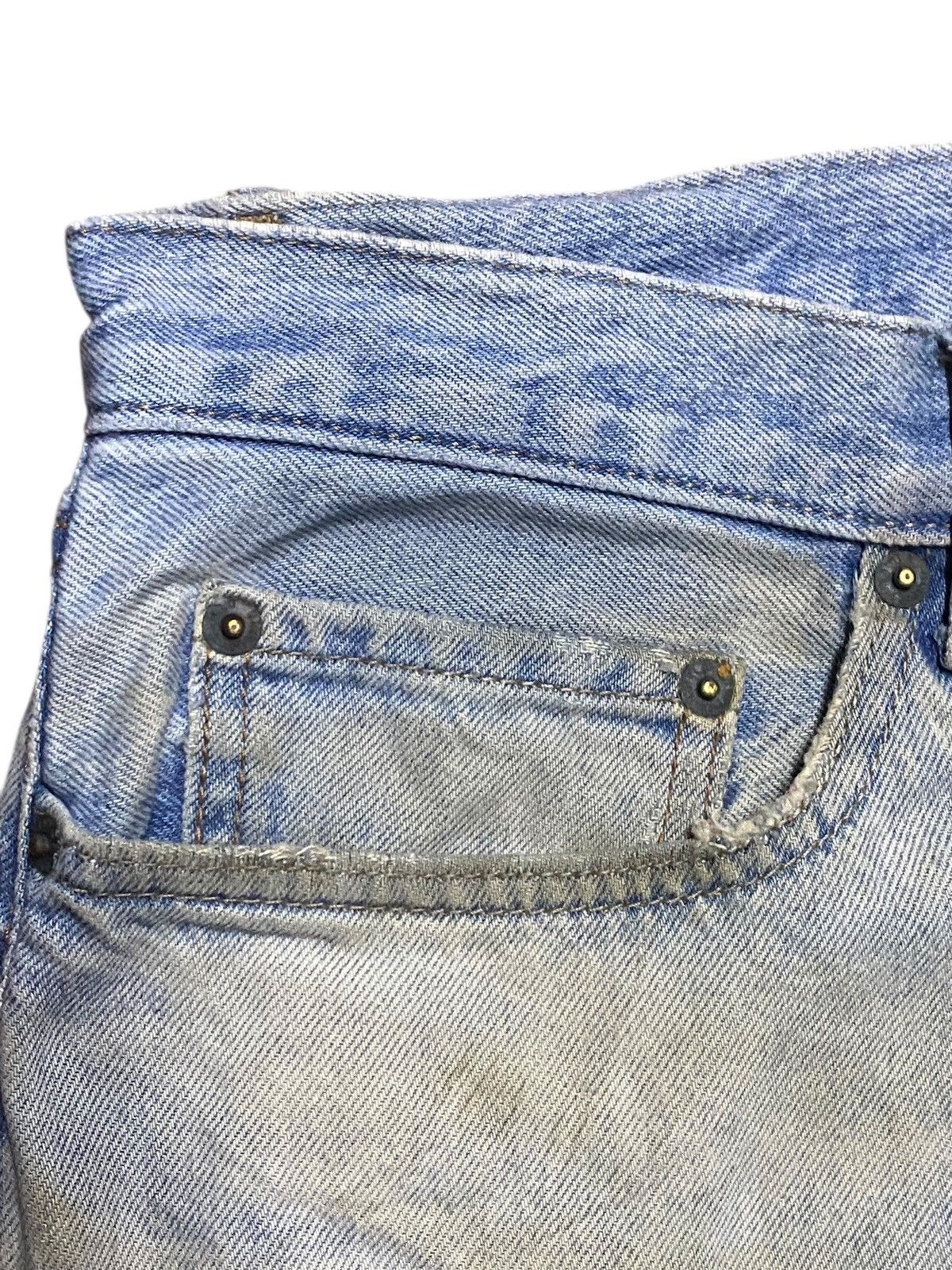 Japanese Brand Vintage Japanese Brand Uniqlo Crazy Mud Wash Distressed Jean Size US 36 / EU 52 - 12 Thumbnail