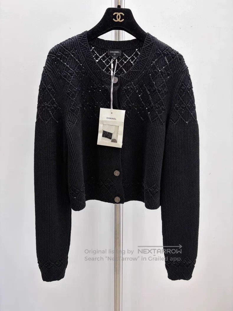 Chanel Chanel Black hollow crochet knitted cardigan coat Size XS / US 0-2 / IT 36-38 - 1 Thumbnail