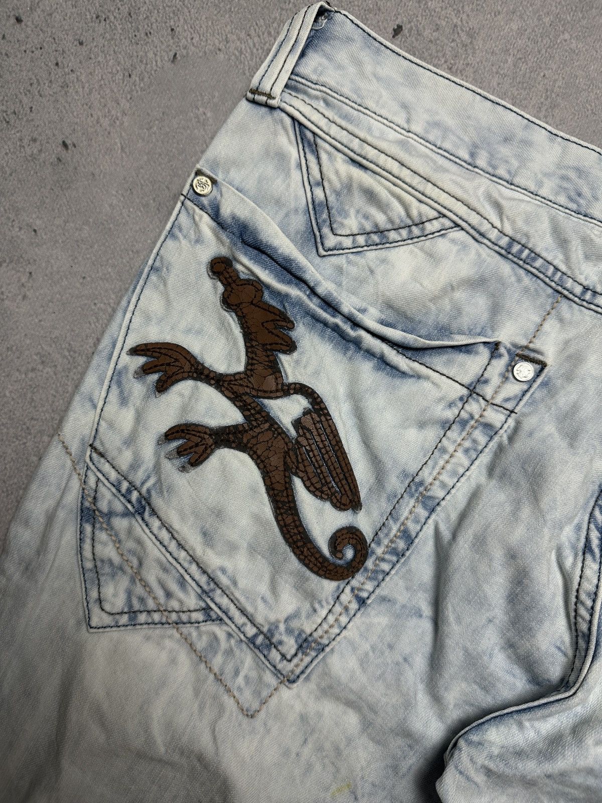 Roberto Cavalli 2000s Roberto Cavalli Wash Denim Pants y2k Opium Archive 90s Size US 36 / EU 52 - 9 Thumbnail