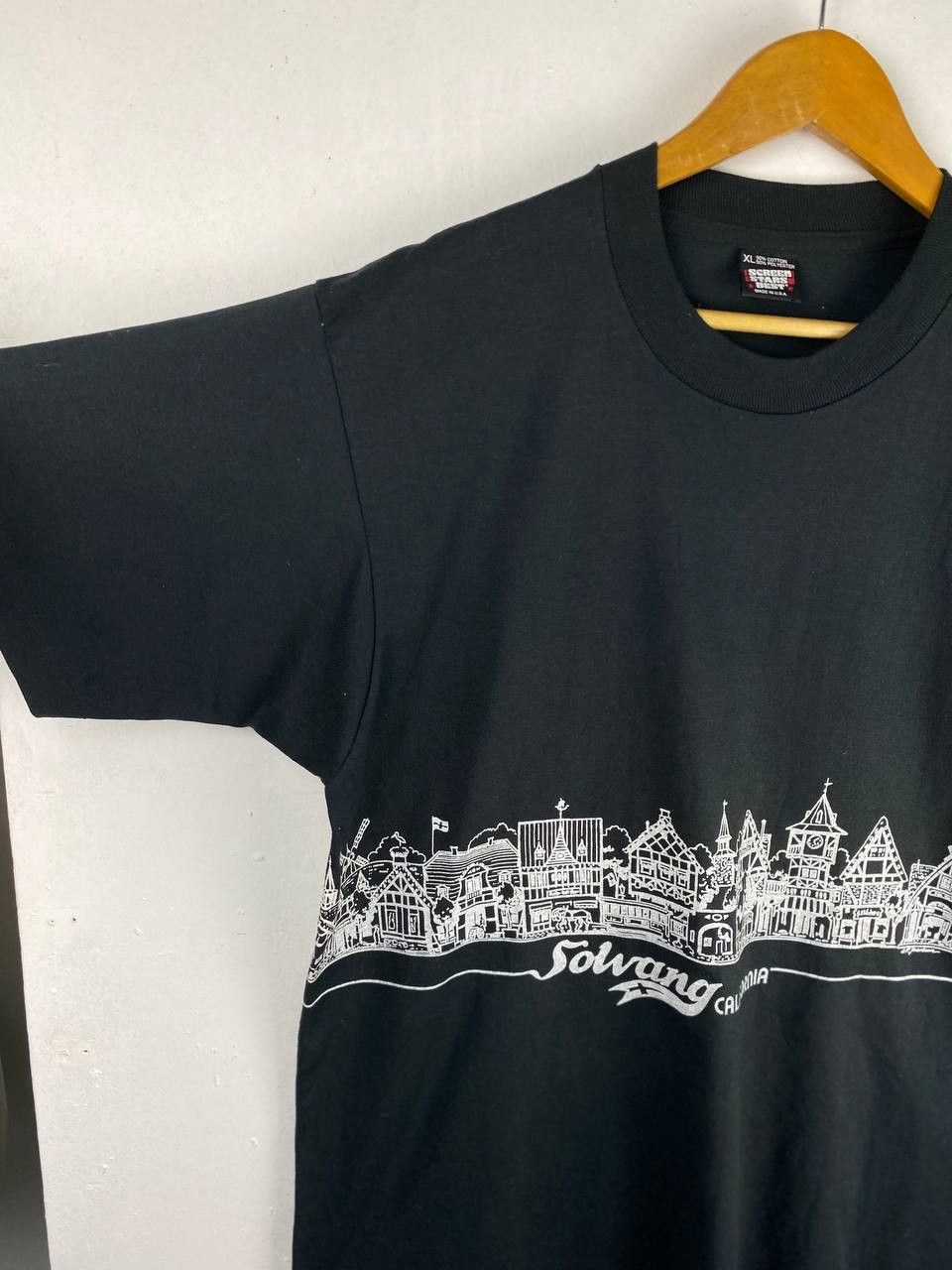 Vintage vintage solvang california art tee very nice design Size US XL / EU 56 / 4 - 3 Thumbnail