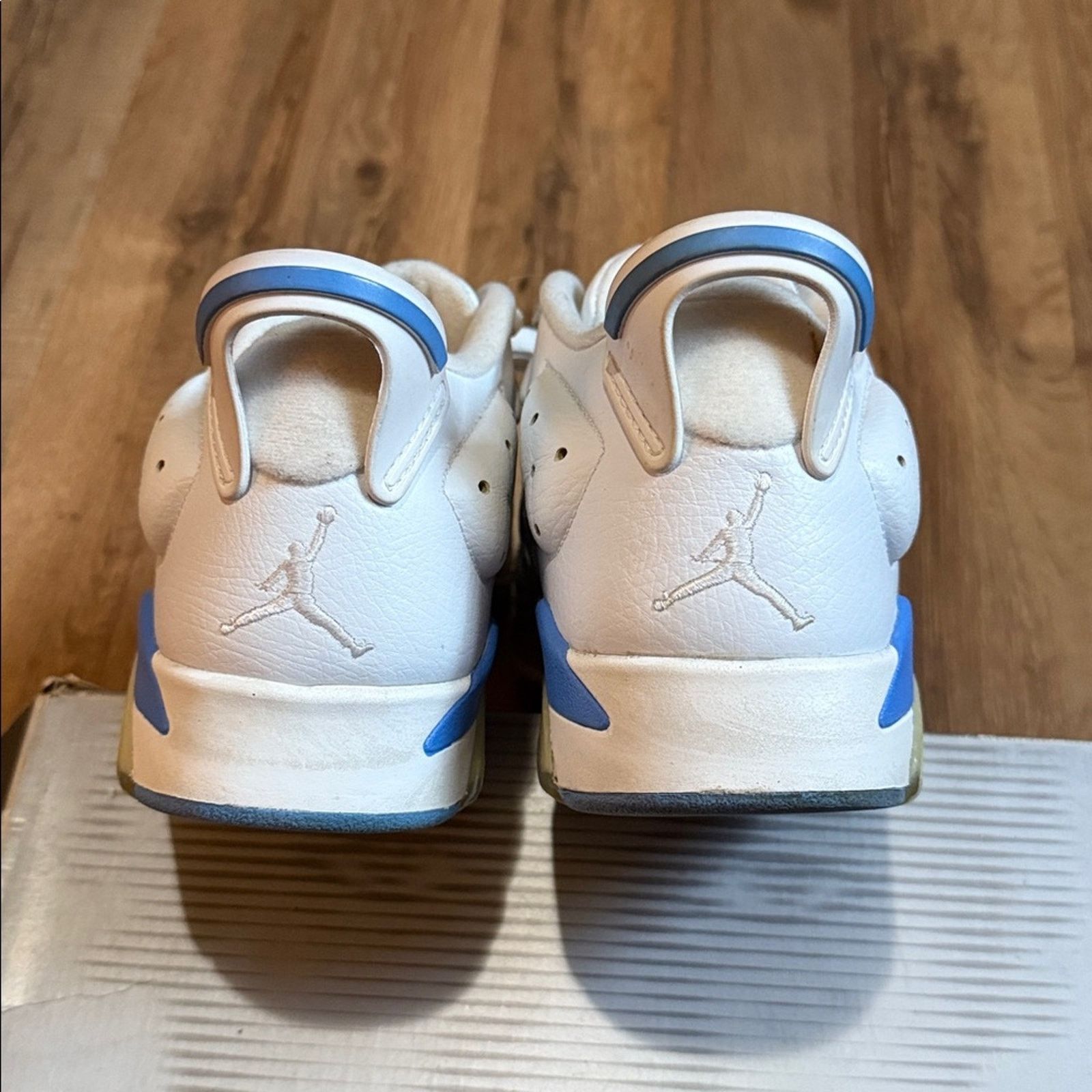 Jordan Brand 2002 Air Jordan 6 Retro Low UNC Size US 11 / EU 44 - 6 Thumbnail