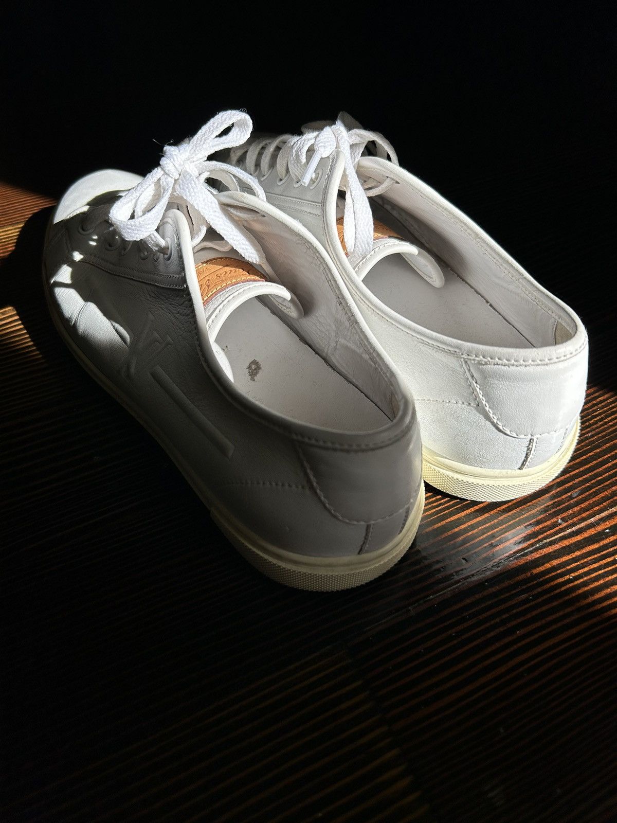 Louis Vuitton Louis Vuitton Vintage Leather Sneakers Size US 9 / EU 42 - 7 Thumbnail