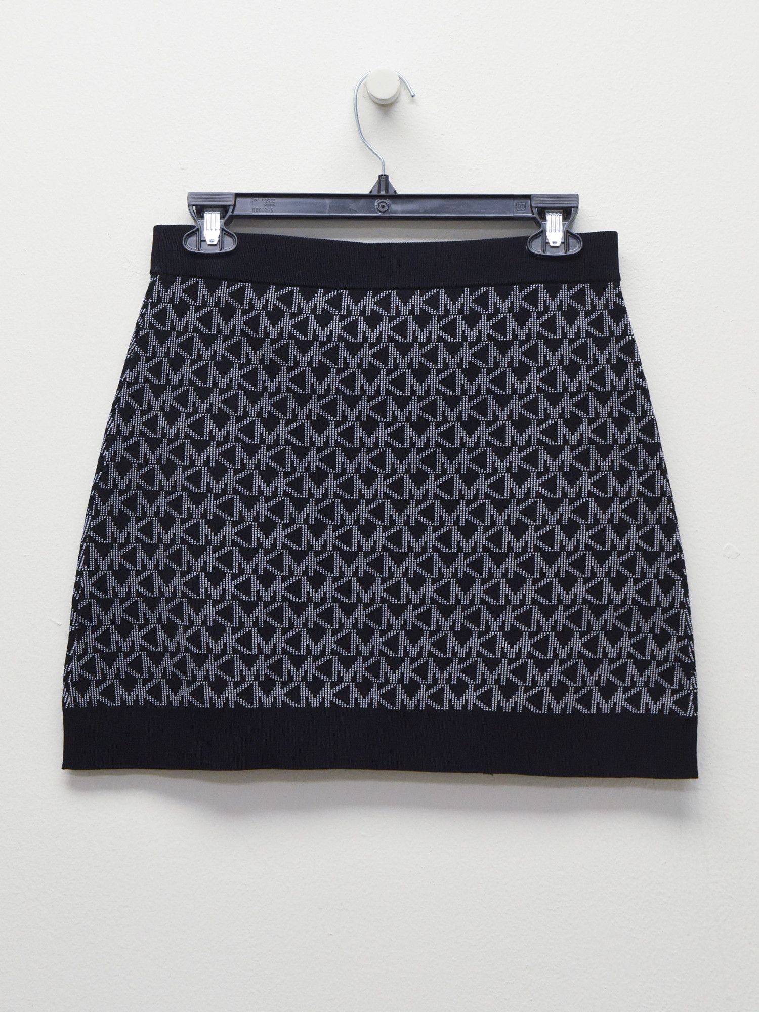 Michael Kors MICHAEL KORS Monogram Logo Mini Skirt Size 26" / US 2 / IT 38 - 2 Thumbnail