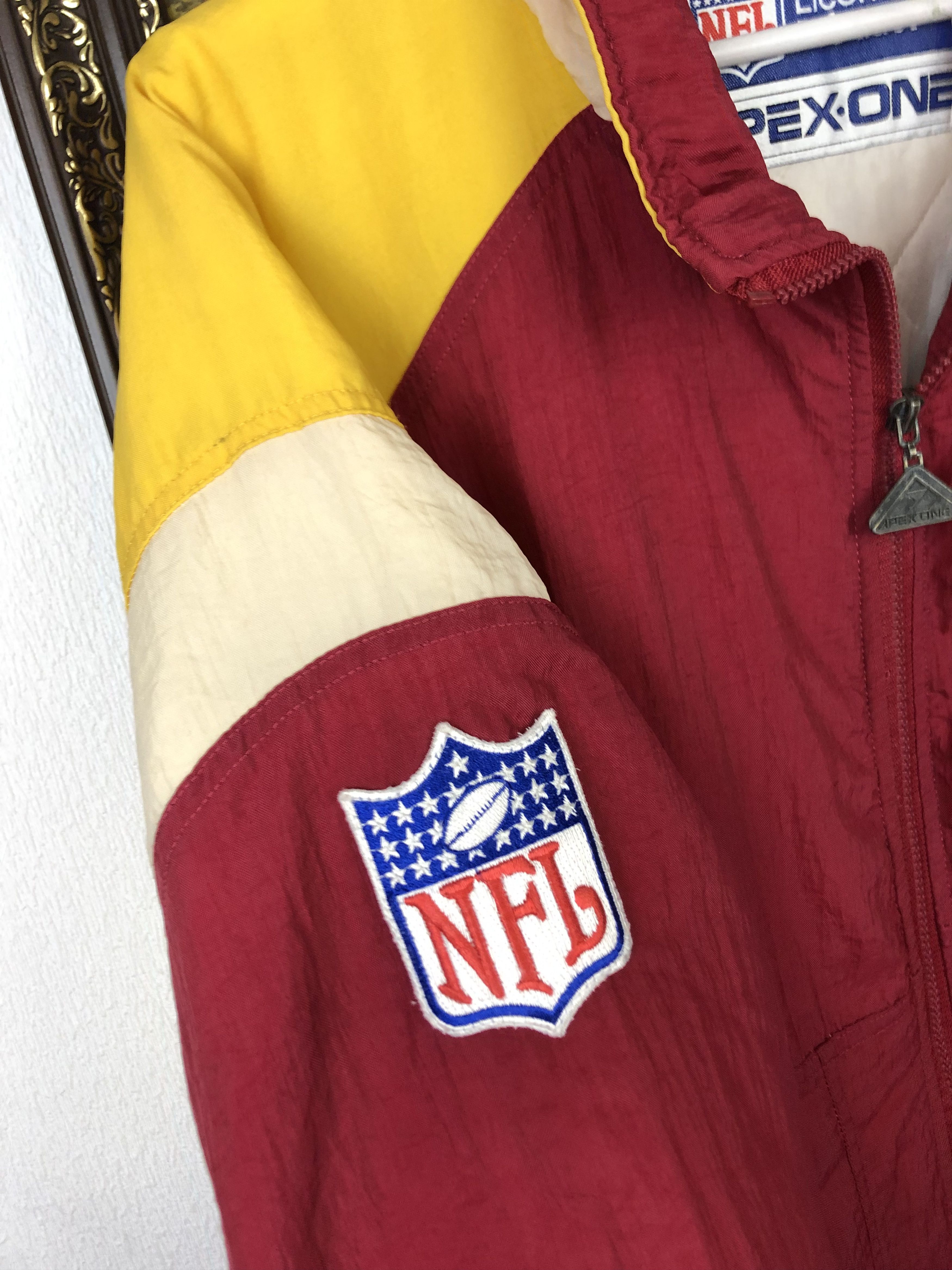 Vintage Vintage 90's NFL Washington Redskins Apex Jacket Mens Size US XXL / EU 58 / 5 - 6 Thumbnail