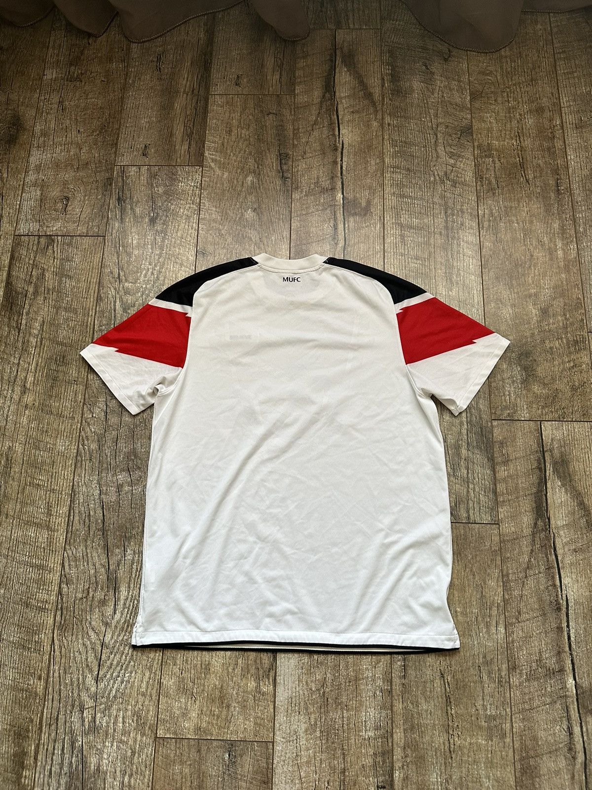 Nike 2010/11 Nike Manchester United FC Away Soccer Jersey Size US L / EU 52-54 / 3 - 13 Thumbnail