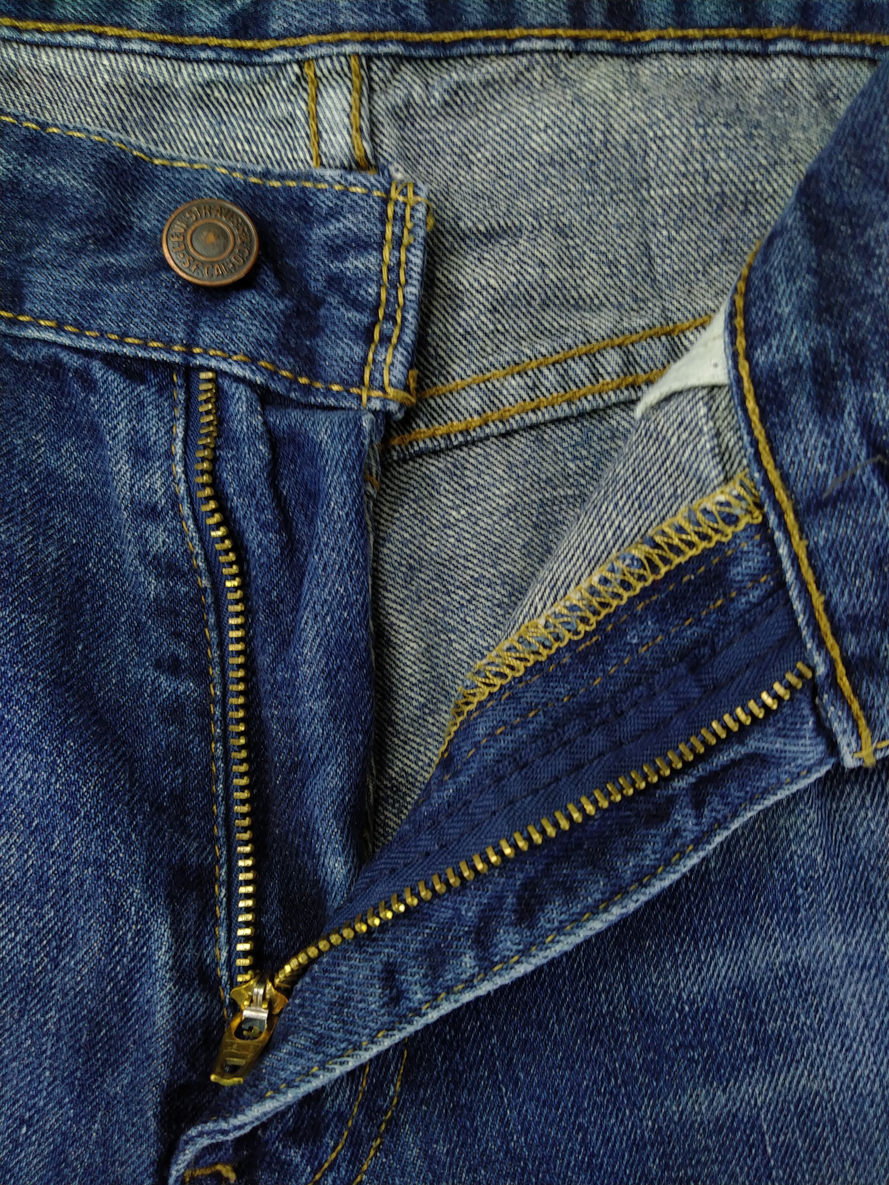 Levi's Blue Vintage Levi's 514 Jeans 32x30 Denim -JG039 Size US 32 / EU 48 - 6 Thumbnail