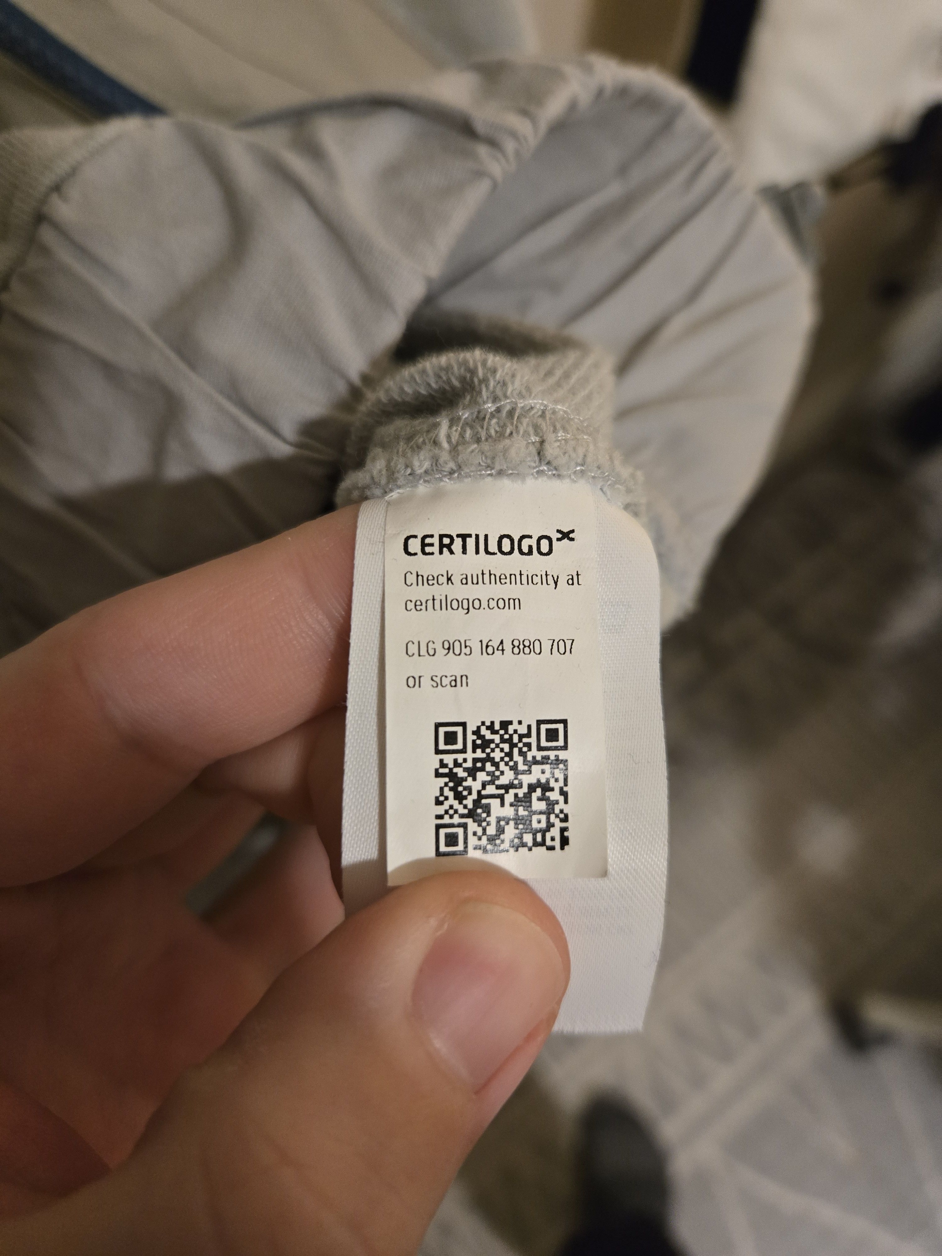 C2H4 C2H4 System on Carbon - Multi Pocket/Data Cable Hoodie Size US M / EU 48-50 / 2 - 5 Thumbnail