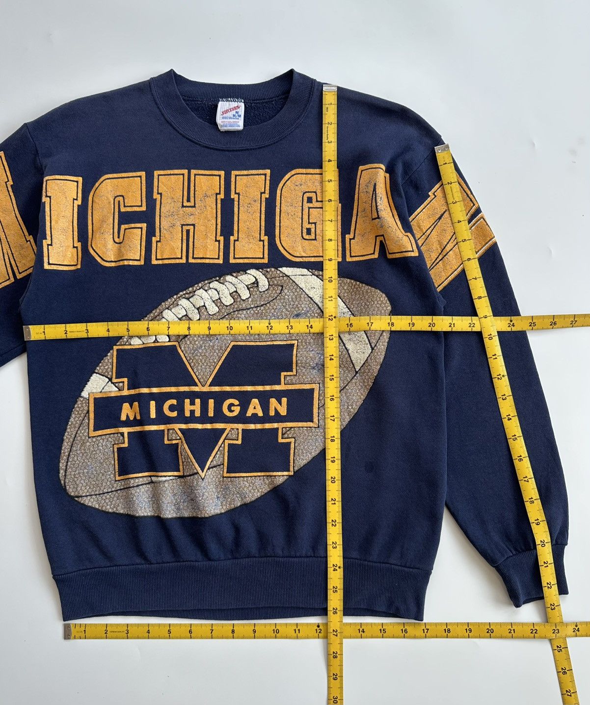 Vintage 90s Vintage Michigan Wolverines Spell Out Sweatshirt Size US M / EU 48-50 / 2 - 13 Thumbnail