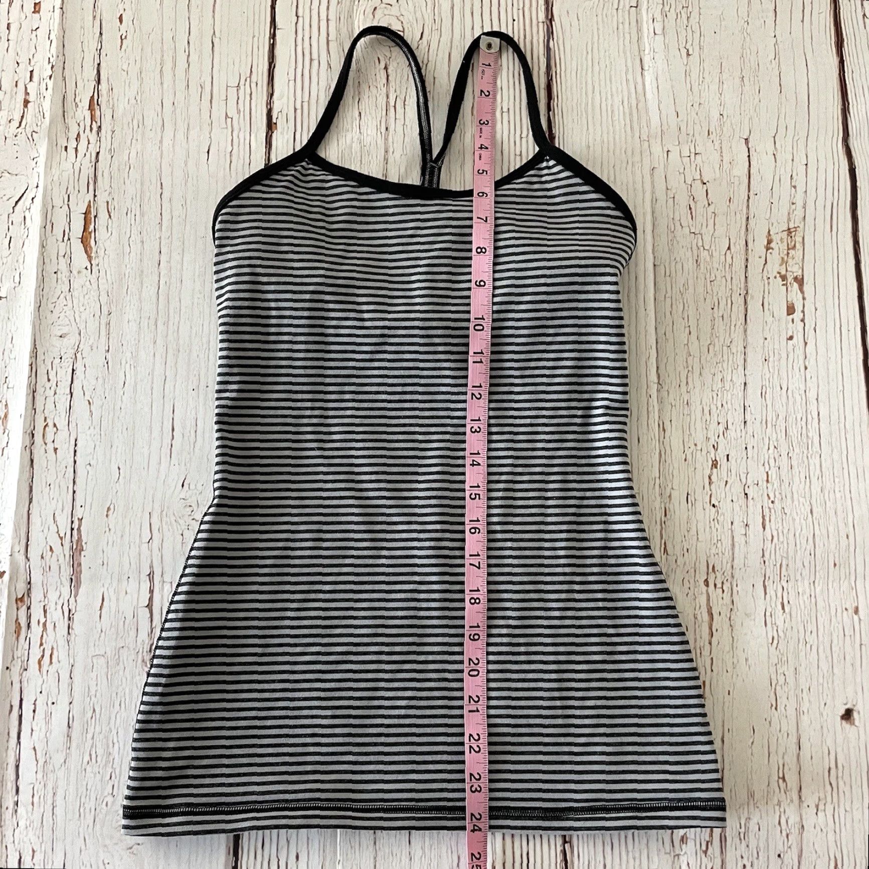 Lululemon Lululemon Striped Racer Back Built In Bra Yoga Tank Top Women's 4 Black Gray Size S / US 4 / IT 40 - 3 Thumbnail