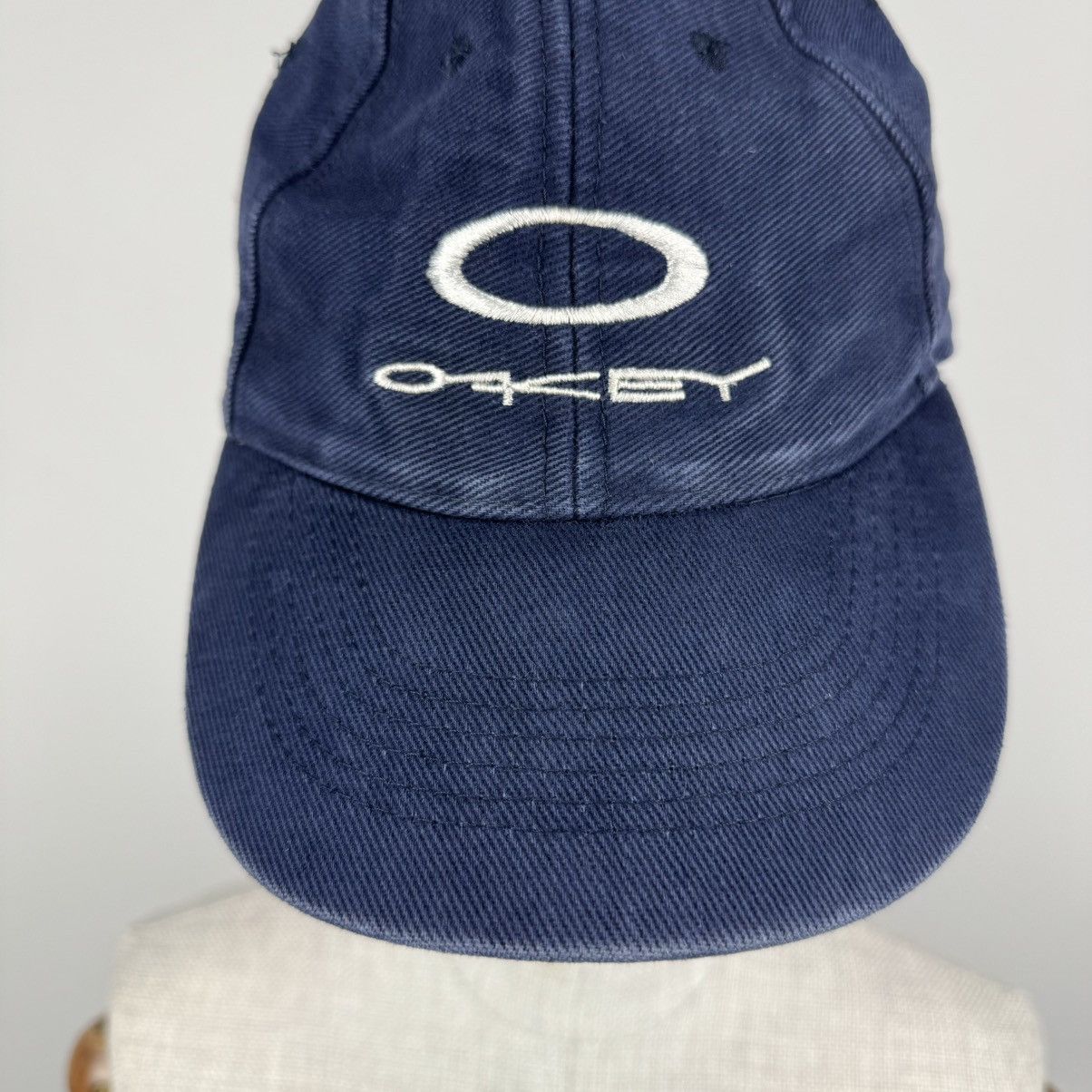 Oakley × Vintage Vintage Oakley Y2K Embroidered Big Logo Cap Hat Size ONE SIZE - 4 Thumbnail