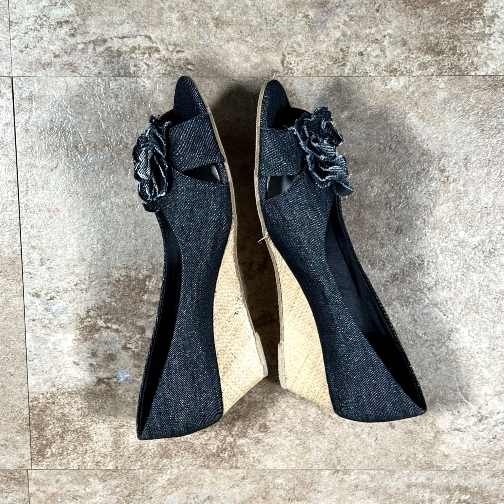 Liz Claiborne Liz Claiborne Denim Blue Wedges Flower Peep Toe Casual Heel Womens 8 Blue Flower Denim Women Heel Wedge 8 Womens Size US 8 / IT 38 - 7 Thumbnail