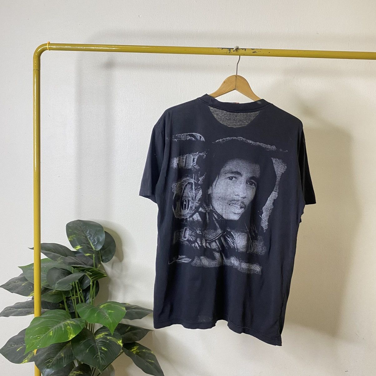 Bob Marley Vintage 1990s Bob Marley Rap Tees Design Reggae T Shirt Size US L / EU 52-54 / 3 - 7 Thumbnail