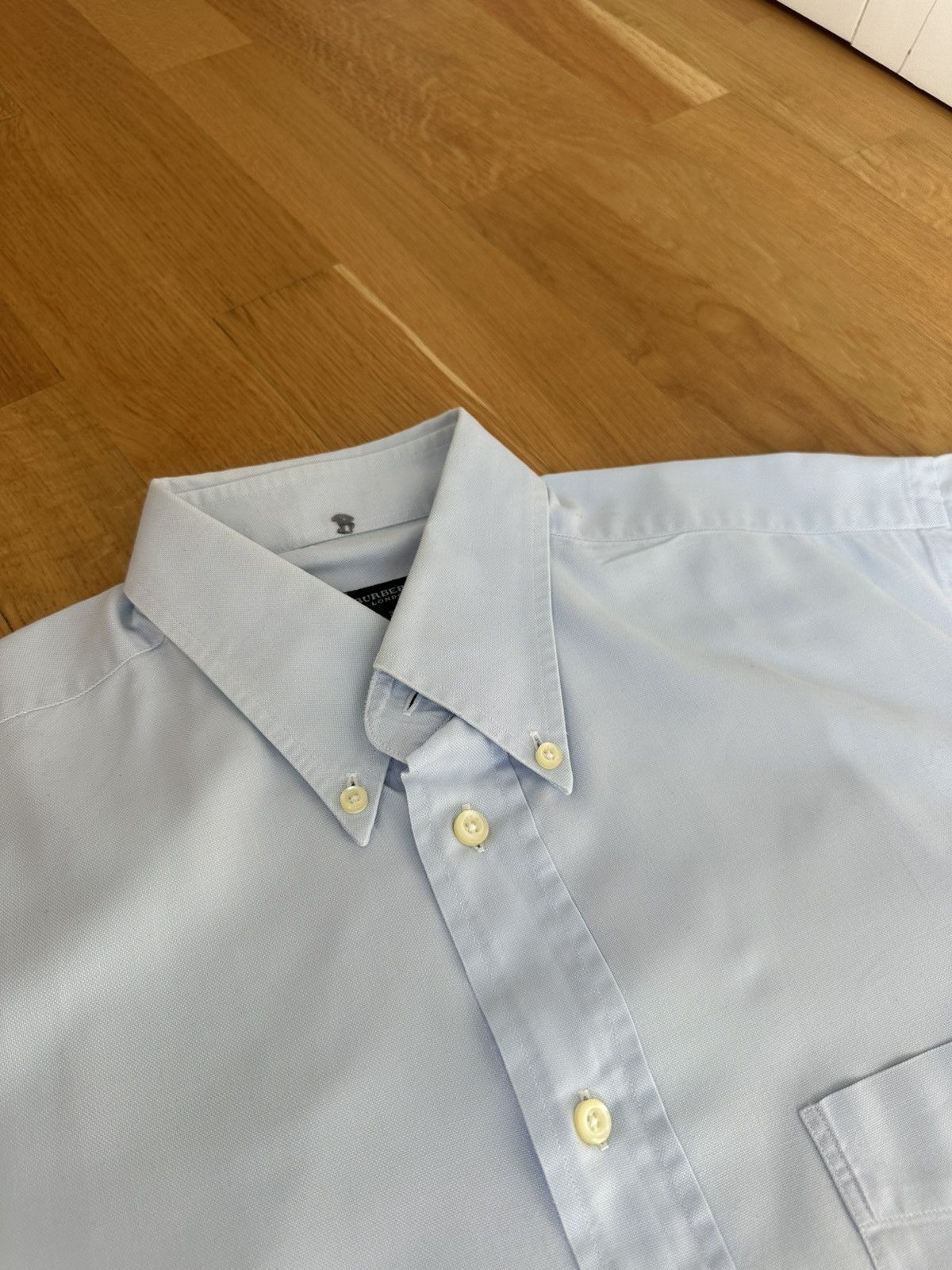 Burberry Vintage Burberry London Shirt Size US XL / EU 56 / 4 - 8 Thumbnail