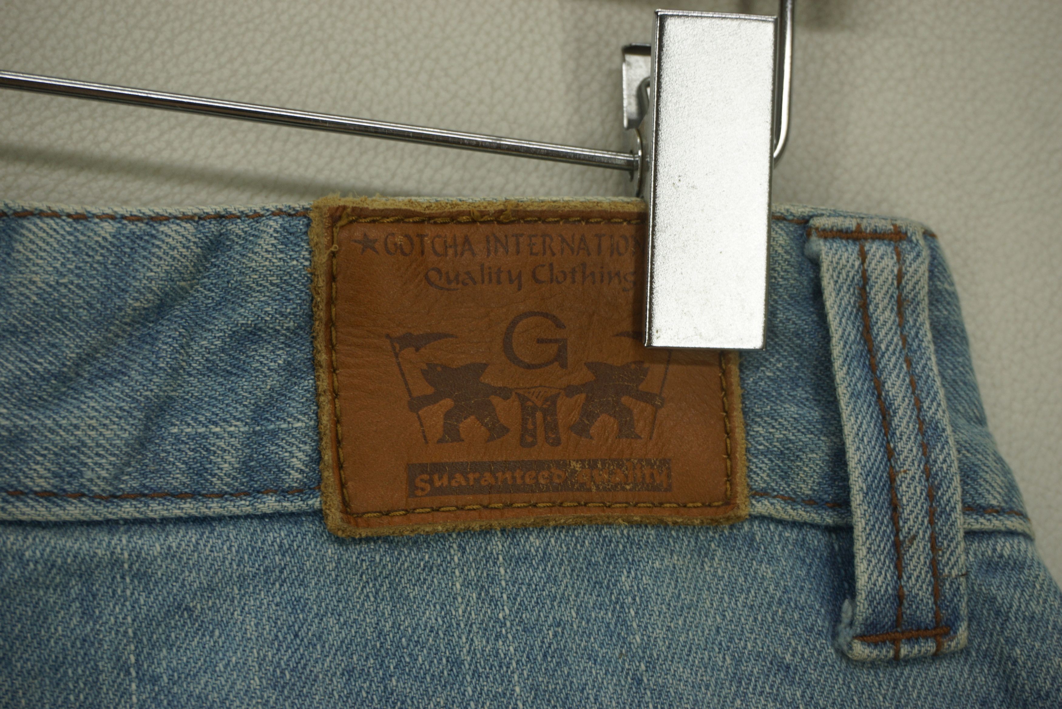 Gotcha Distressed Jeans fit W33xL27.5 Gotcha Low Rise Cropped Denim Size US 31 - 11 Thumbnail