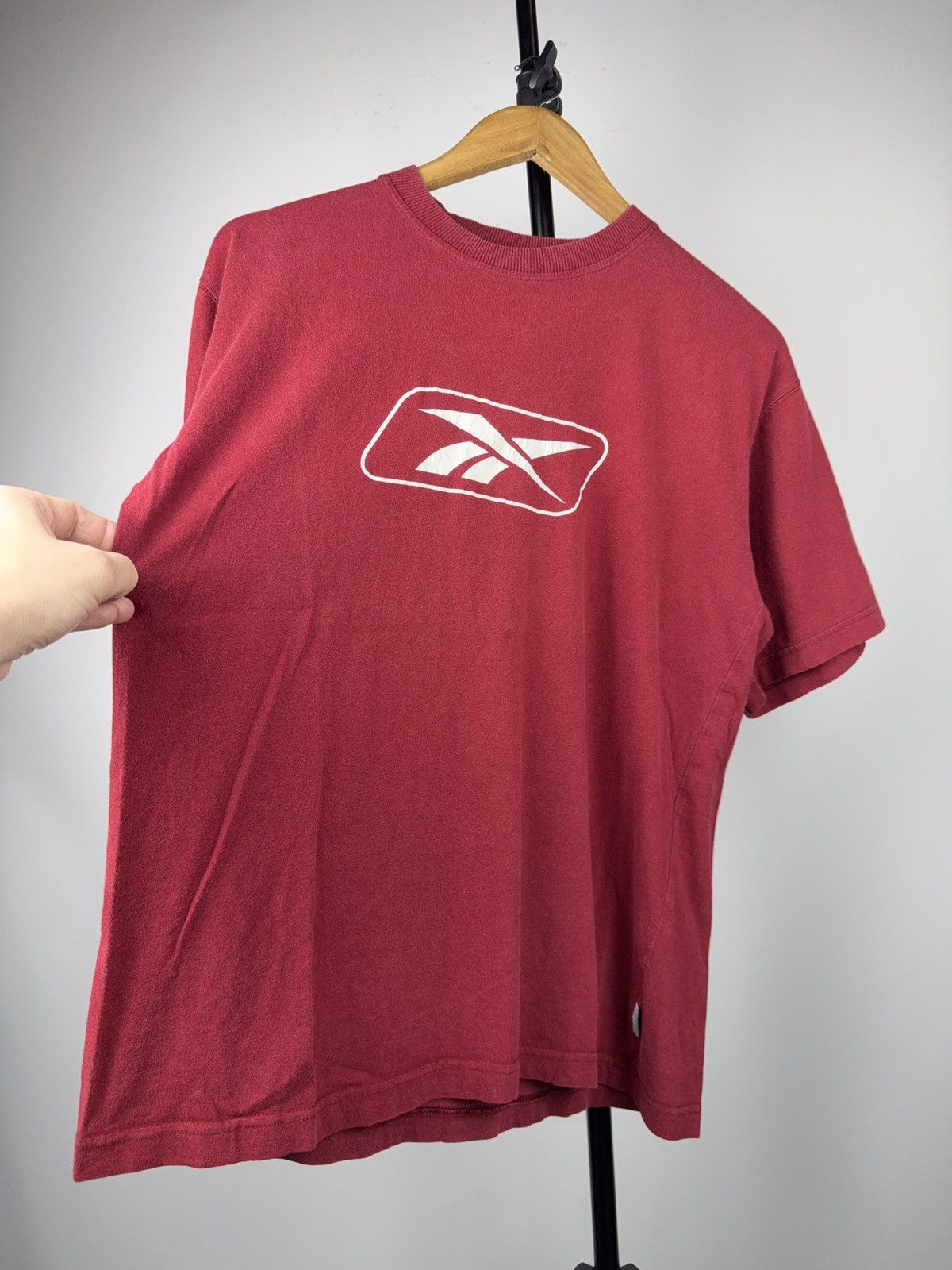 Reebok 00s Retro Vintage Reebok Classic Logo T-Shirt Burgundy Red Size US S / EU 44-46 / 1 - 2 Thumbnail