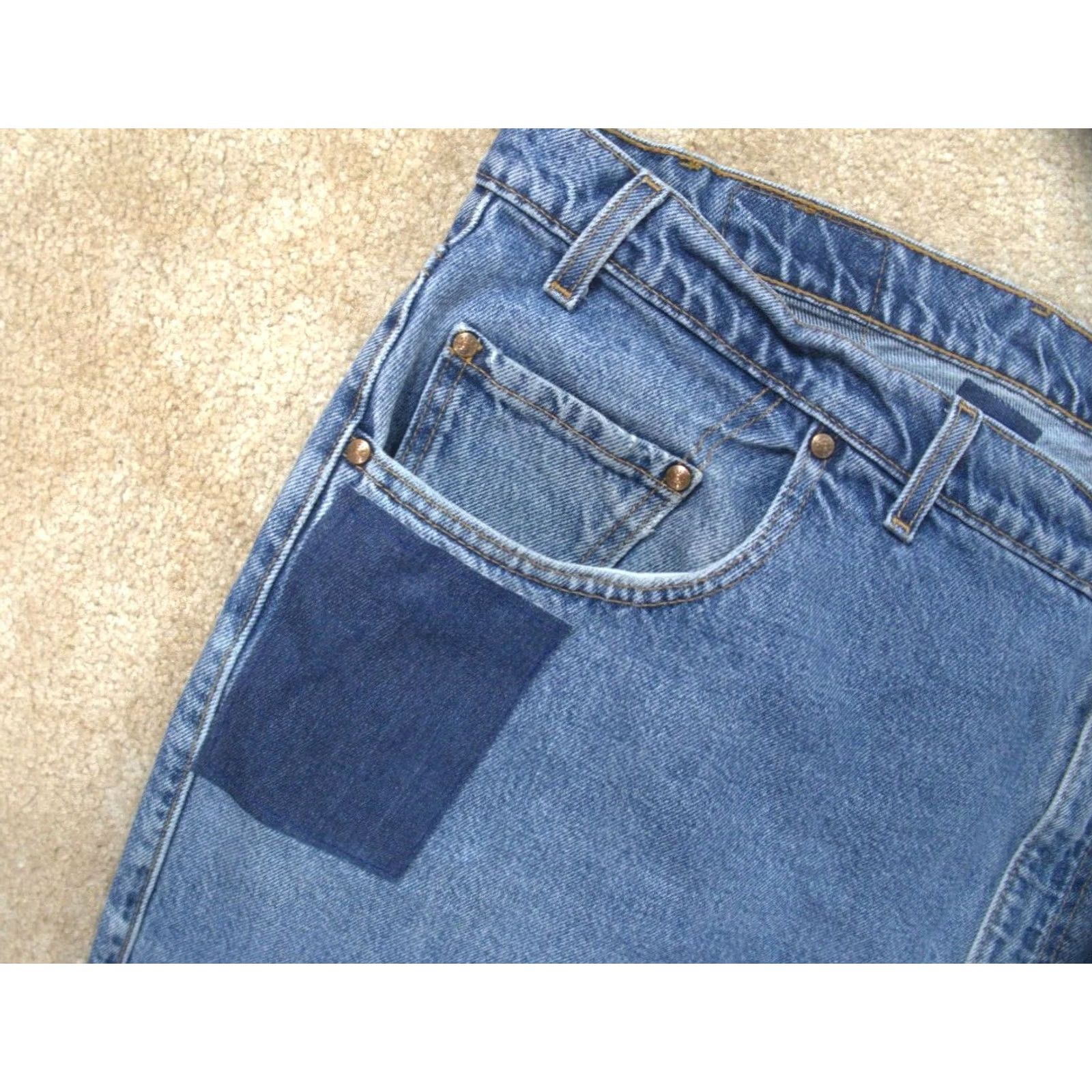 Levi's VINTAGE Levi's 545 Jeans Mens 46x32 Blue Denim Distressed 5-Pocket Baggy Straight Modern Regular 90s Grunge Logo Belt Loops Shirt? Size US 30 / EU 46 - 3 Thumbnail