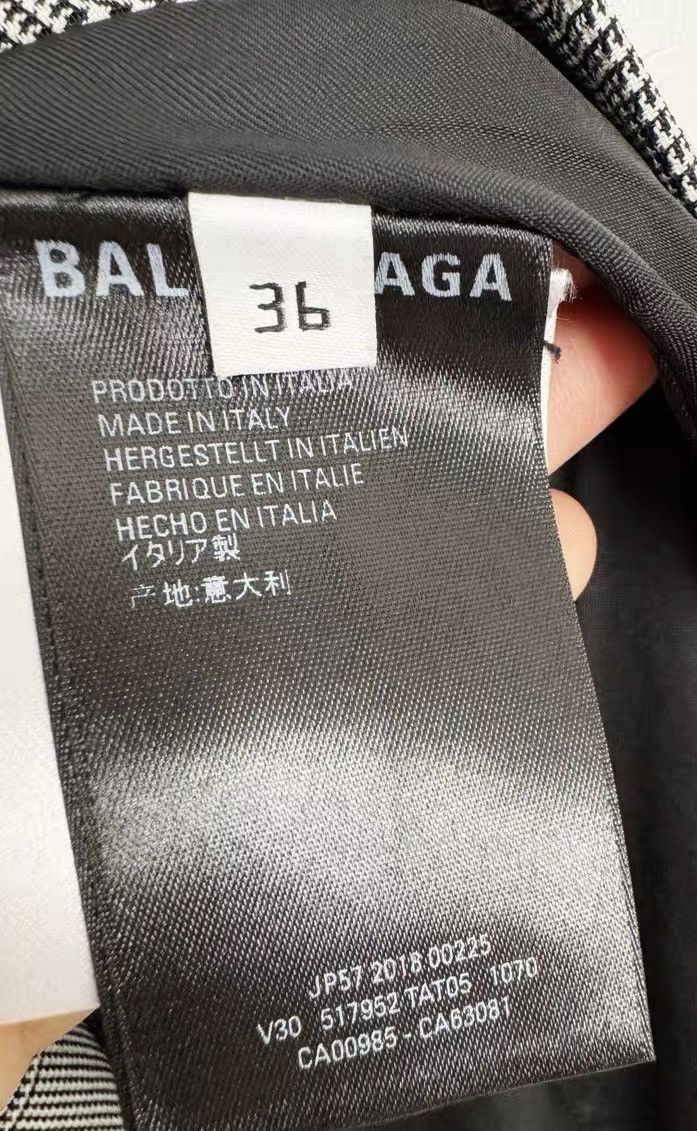 Balenciaga Balenciaga hourglass blazer Size S / US 4 / IT 40 - 5 Thumbnail