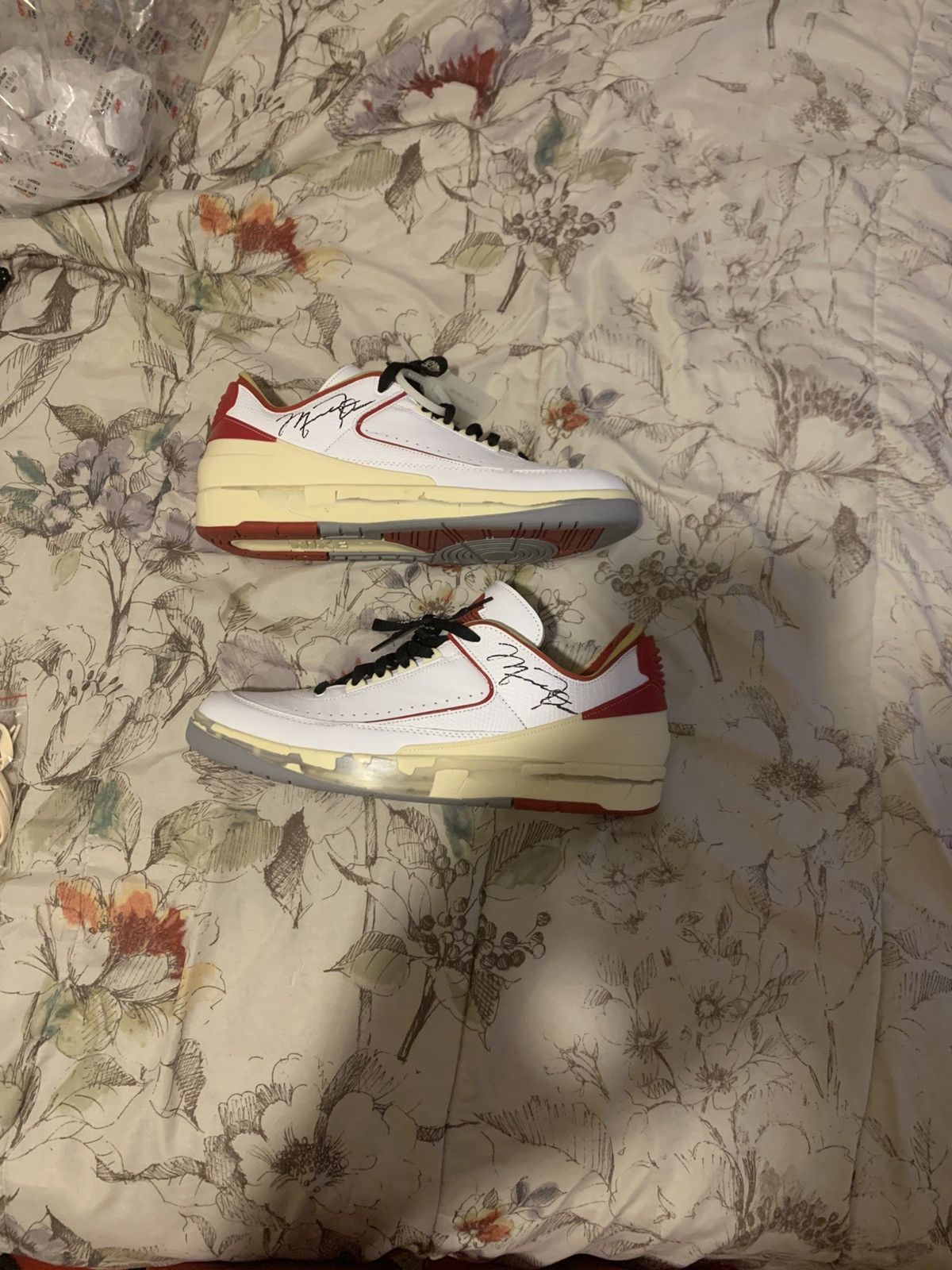 Jordan Brand × Off-White Off White 2s Size US 13 / EU 46 - 1 Thumbnail