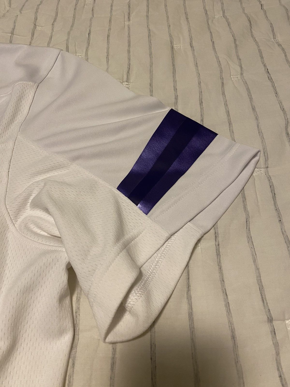Adidas Adidas University of Washington Football Off-Field Jersey Size US XXL / EU 58 / 5 - 7 Thumbnail