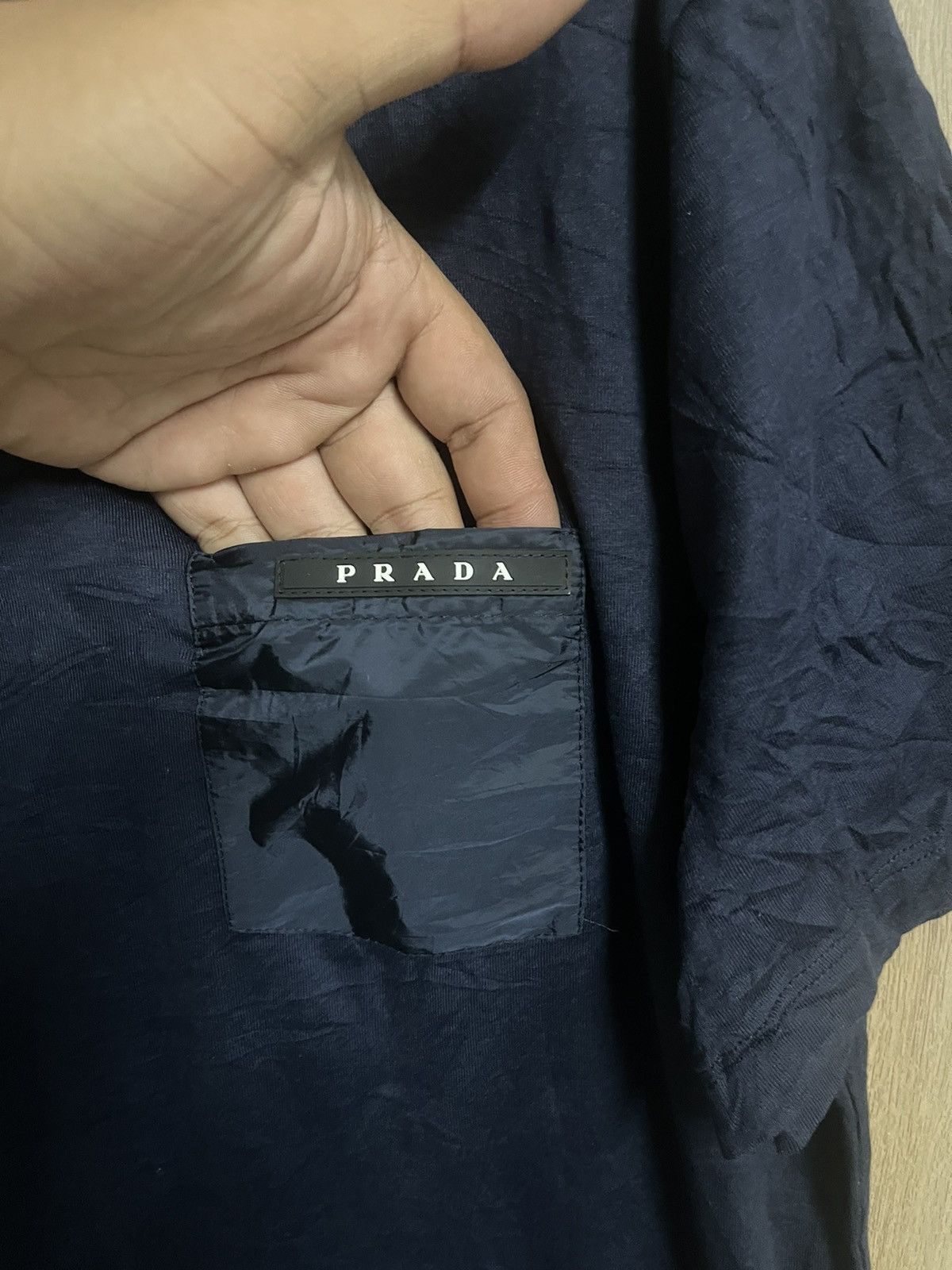 Prada Prada Re-Nylon Pocket Jersey T shirt XL Made in Romania Size US XL / EU 56 / 4 - 4 Thumbnail