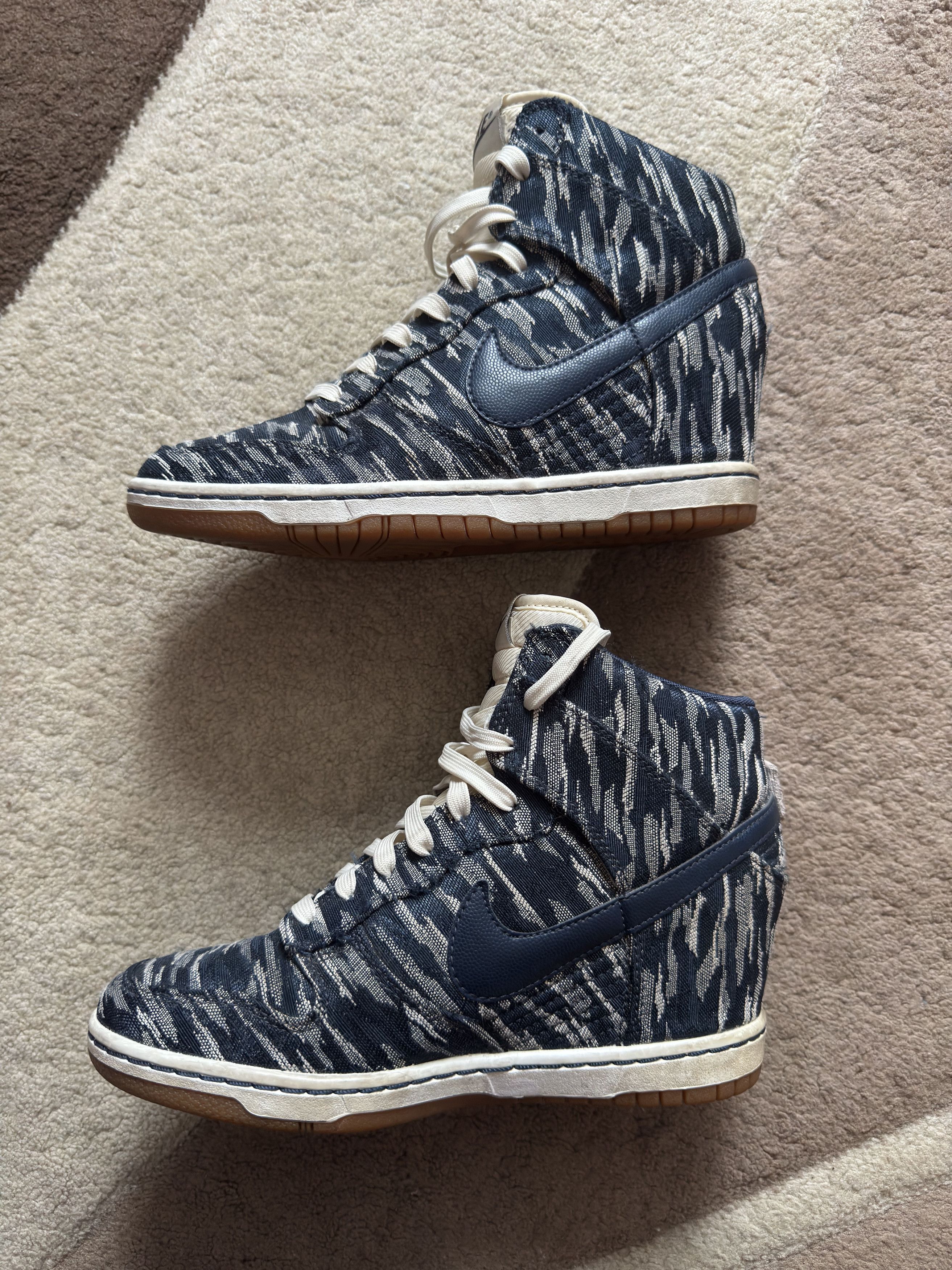 Nike Platform Nike Womens Dunk Hi Shoes Wedge Style Y2k Navy Size US 8 / IT 38 - 4 Thumbnail