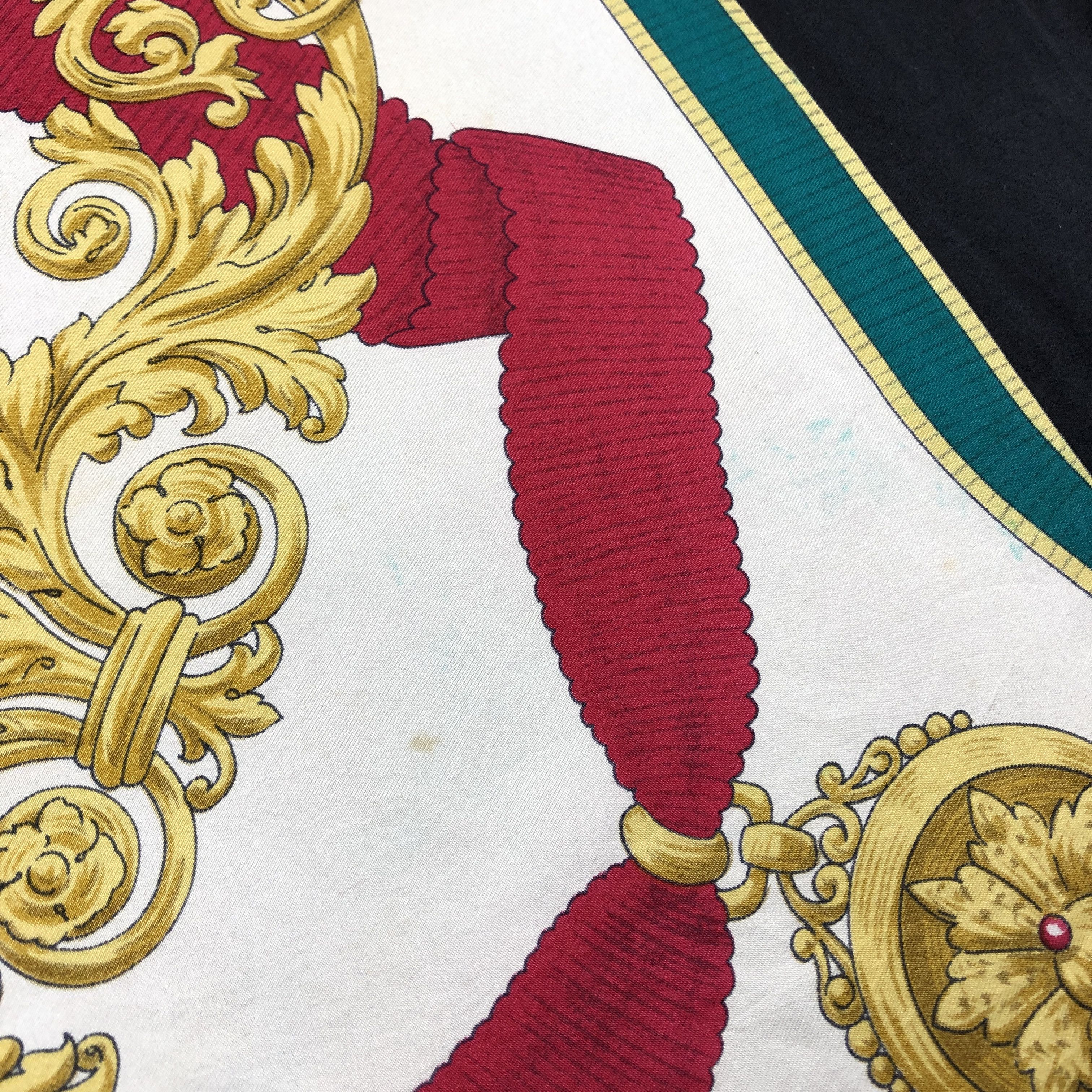 Other Vintage Luxury SILK Scarf Twill Stole Wraps Scarves Size ONE SIZE - 21 Thumbnail