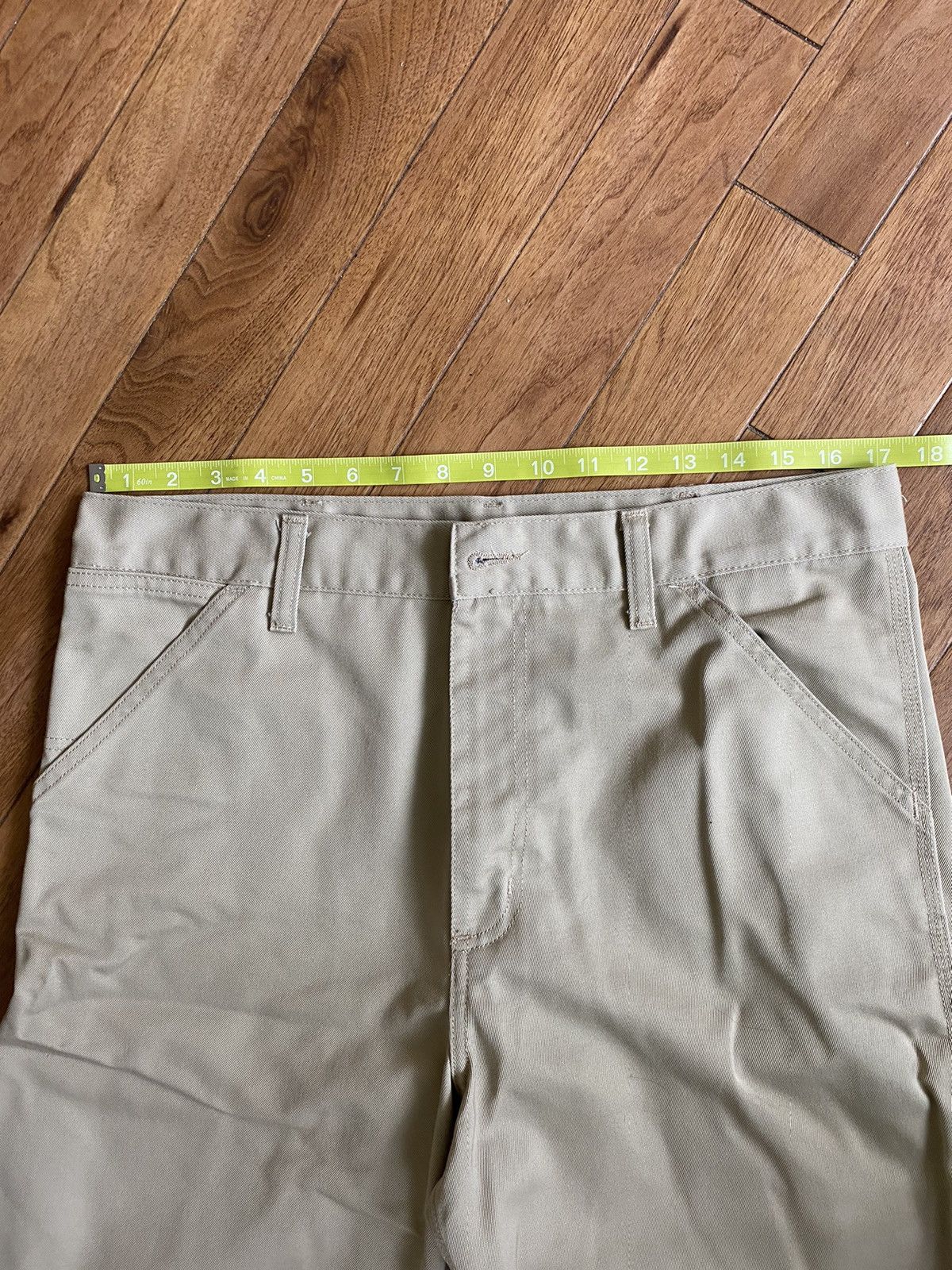 Carhartt Wip × Designer Khaki Simple Short Size US 32 / EU 48 - 2 Thumbnail
