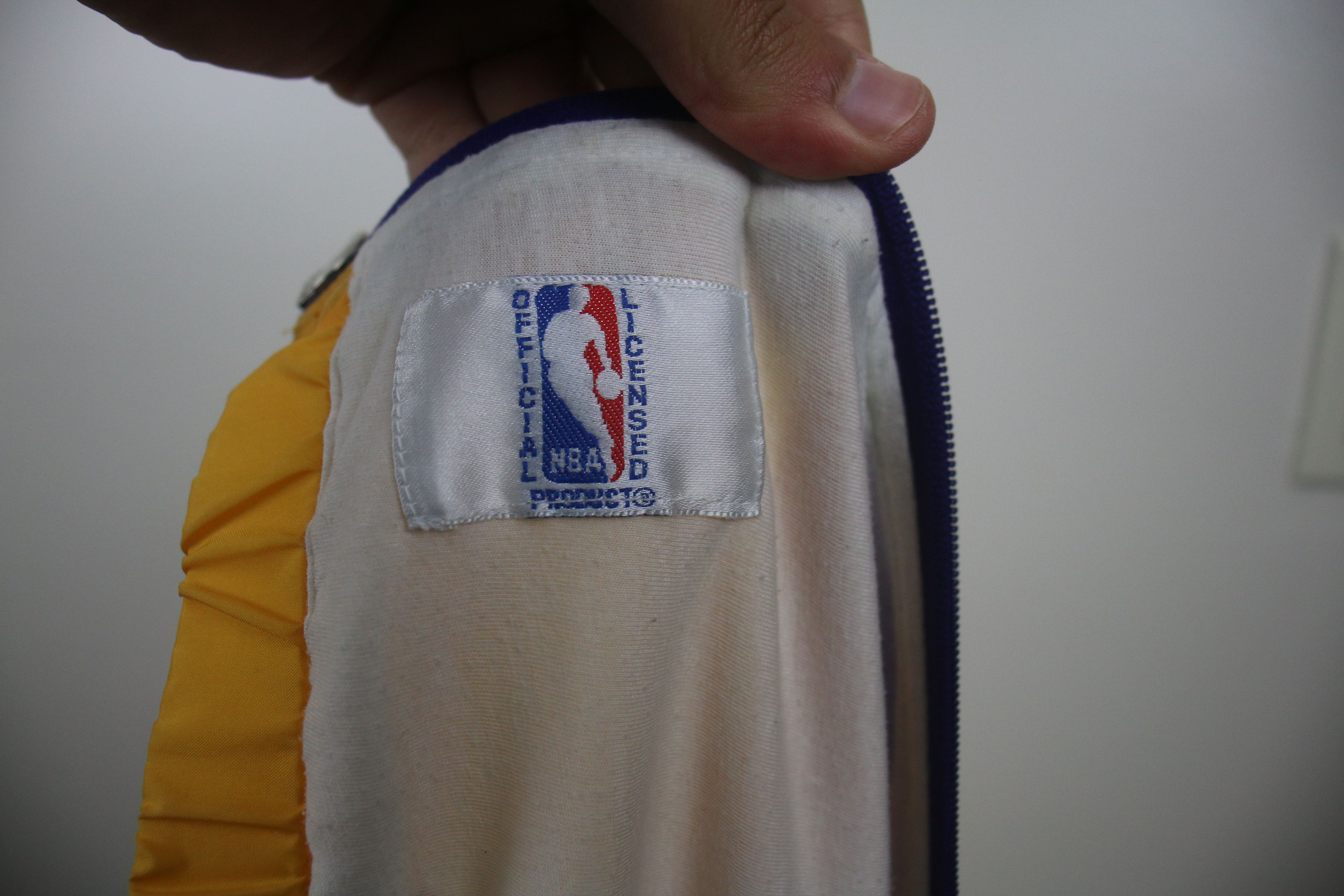 Apex Vintage 90s Apex One Los Angeles Lakers Jacket Size US L / EU 52-54 / 3 - 4 Thumbnail