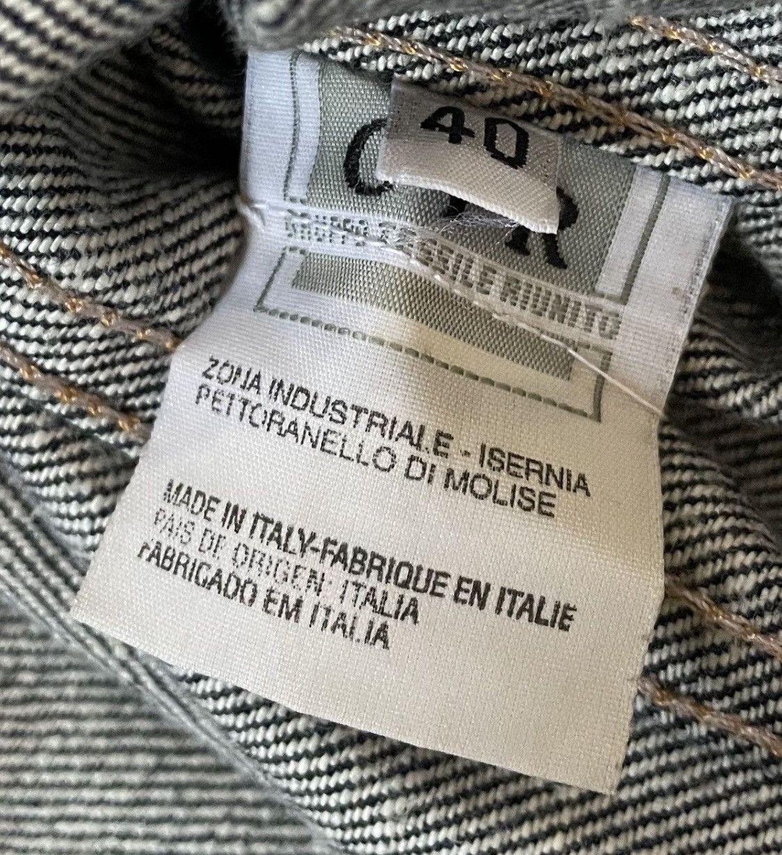 Helmut Lang Vintage helmut lang 1998 indigo contrast fade denim jacket Size US S / EU 44-46 / 1 - 3 Thumbnail