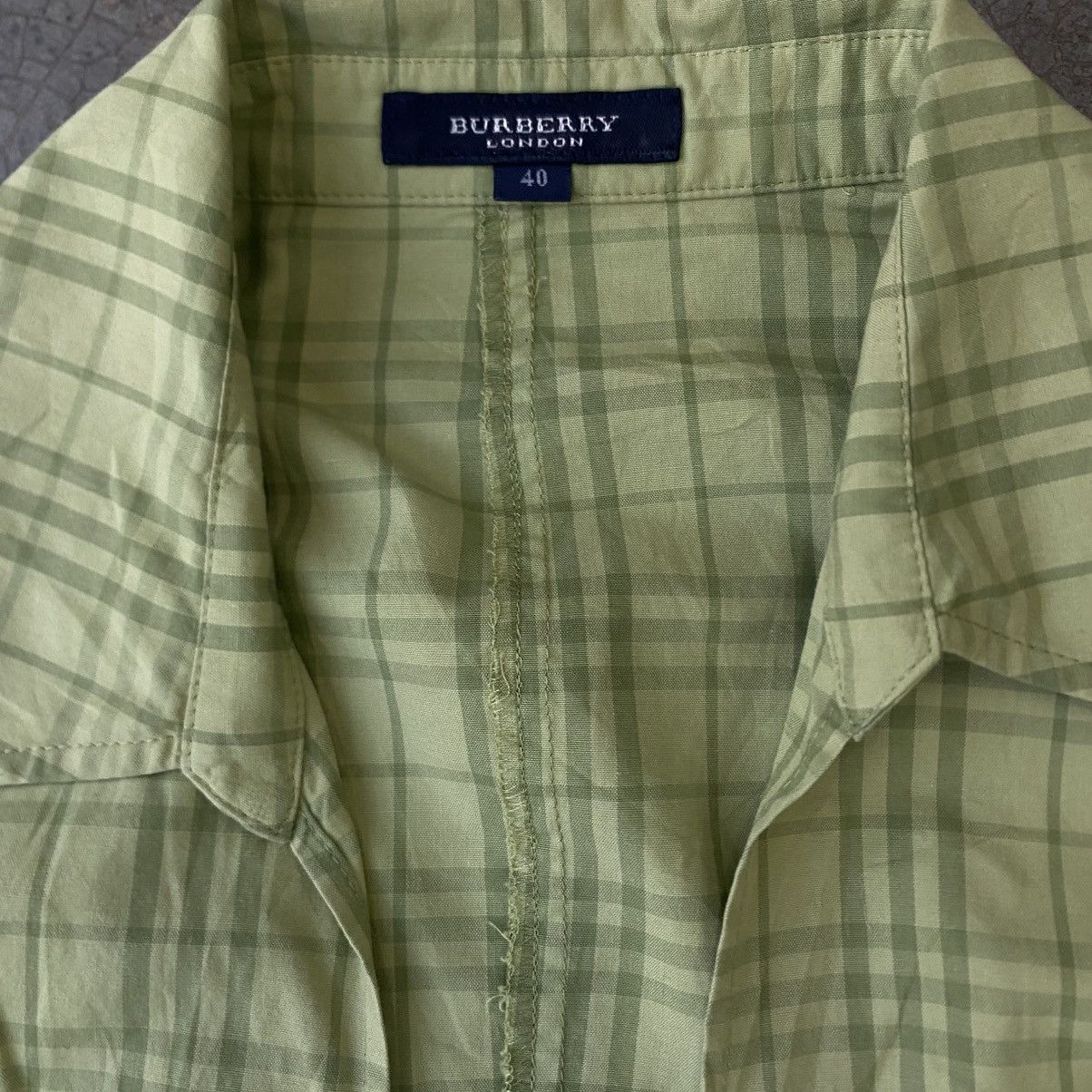 Burberry ‼️LAST DROP‼️Burberry London Green Check Wrap Blouse Cropped Size S / US 4 / IT 40 - 13 Thumbnail