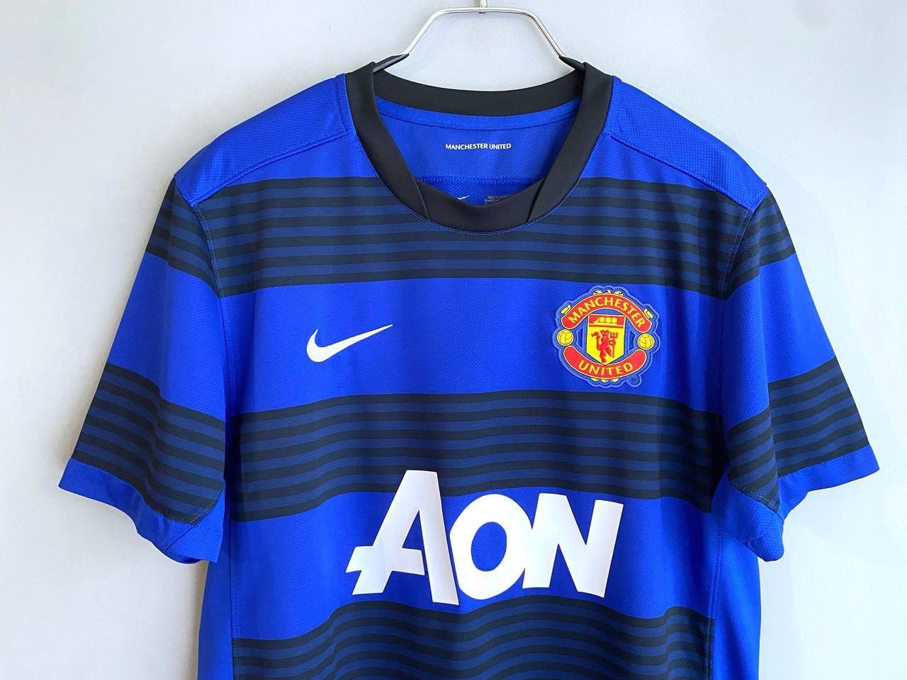 Nike Nike Manchester United 2011/2012 Away Soccer Jersey, Size L Size US L / EU 52-54 / 3 - 3 Thumbnail