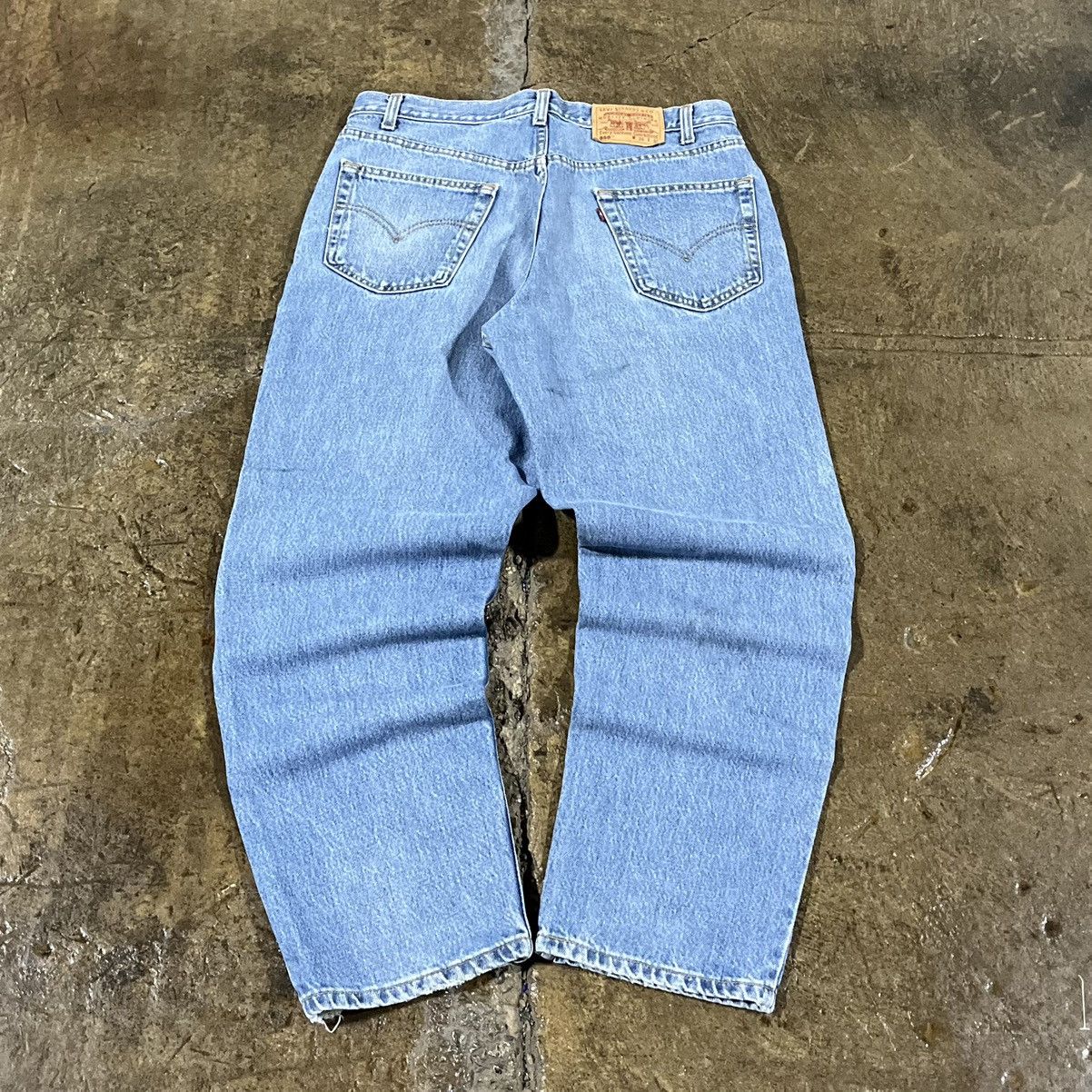 Levi's × Vintage Crazy Vintage 90s Levi's 550 Faded Essential Skater Jeans Size US 36 / EU 52 - 1 Thumbnail
