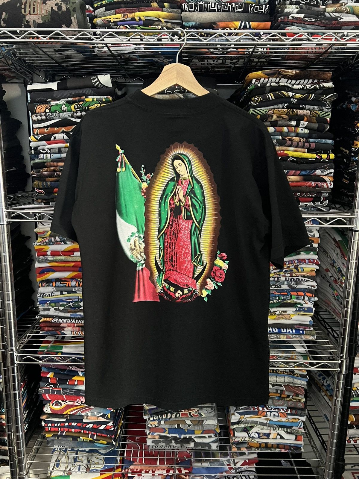 Arts & Science 90s Virgin Mary Mexican Religion Jesus Tee Size US L / EU 52-54 / 3 - 1 Thumbnail