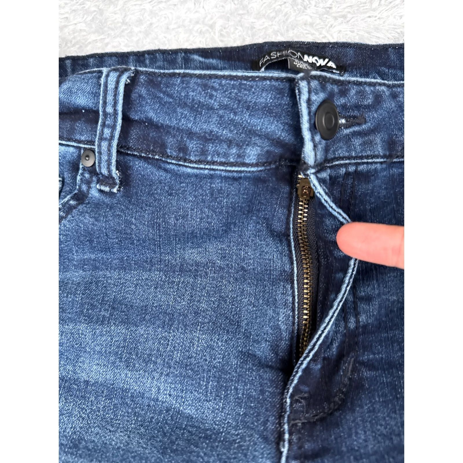Fashion Nova Fashion Nova Jeans Womens 11 Blue Denim Skinny Tapered Distressed Cotton 30x26 Size 32" / US 10 / IT 46 - 5 Thumbnail