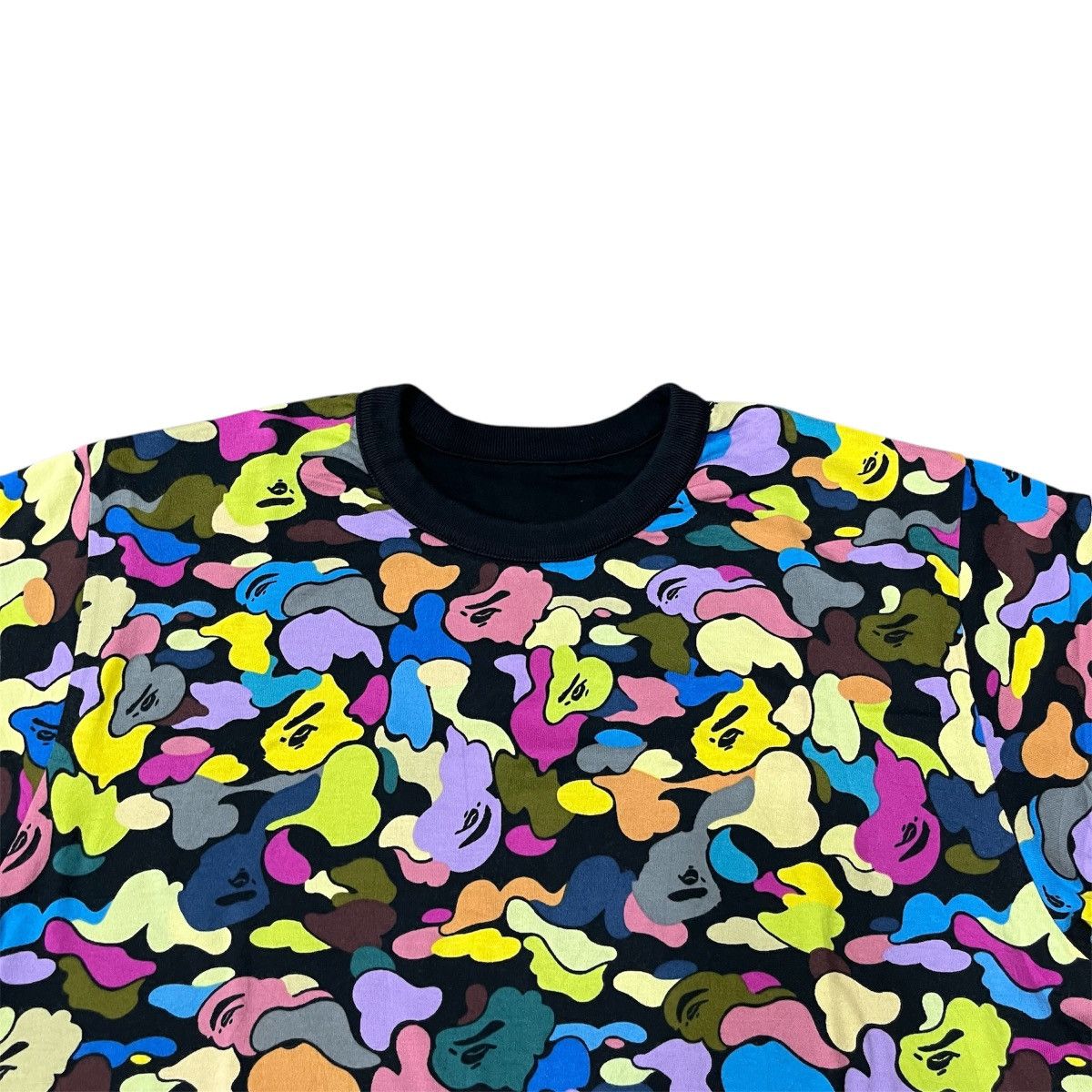 Bape Rare A Bathing Ape OG Multi Color Camo Reversible T-Shirt Size US M / EU 48-50 / 2 - 3 Thumbnail