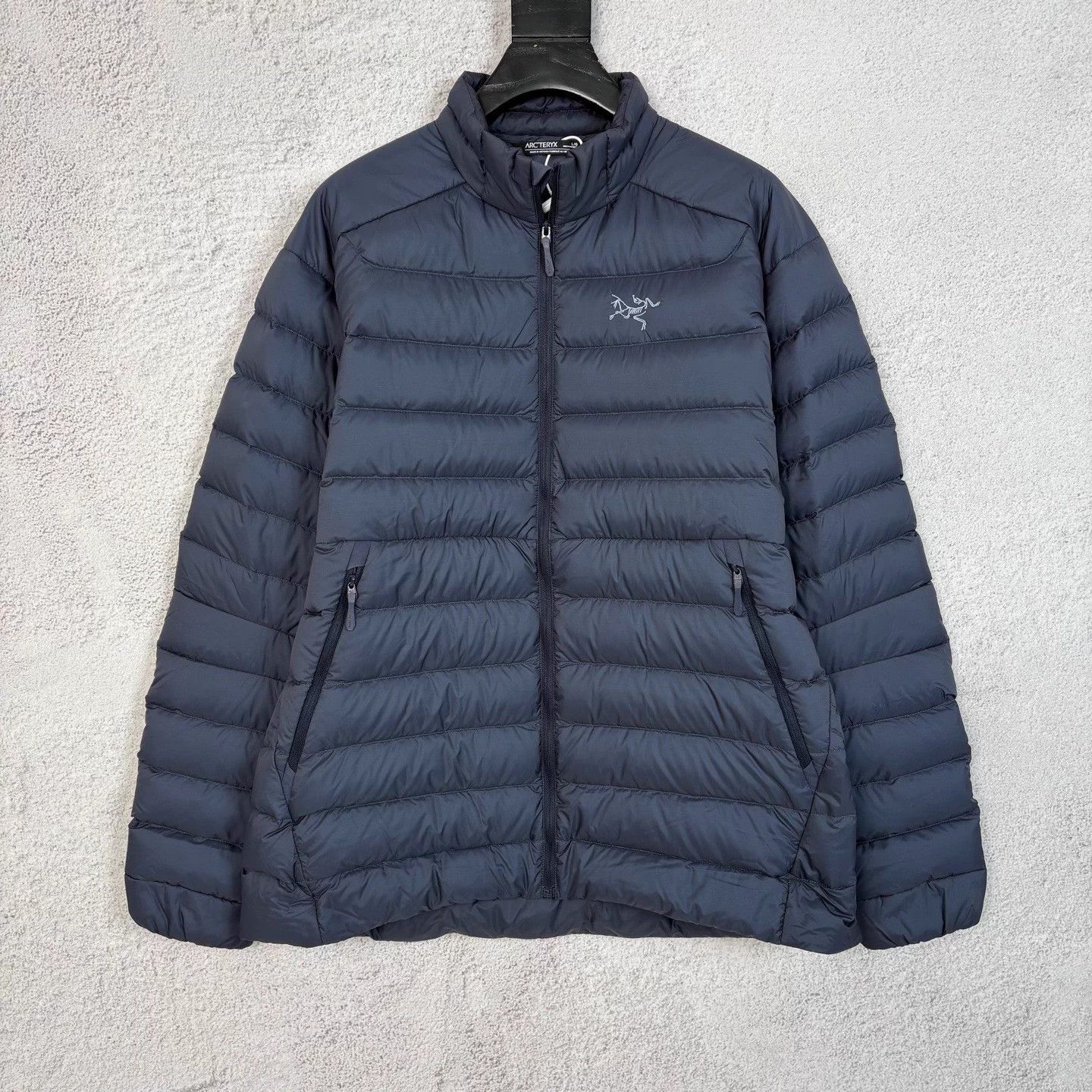 Arc'teryx Arcteryx Cerium排骨 down jacket blue L new Size US L / EU 52-54 / 3 - 1 Thumbnail