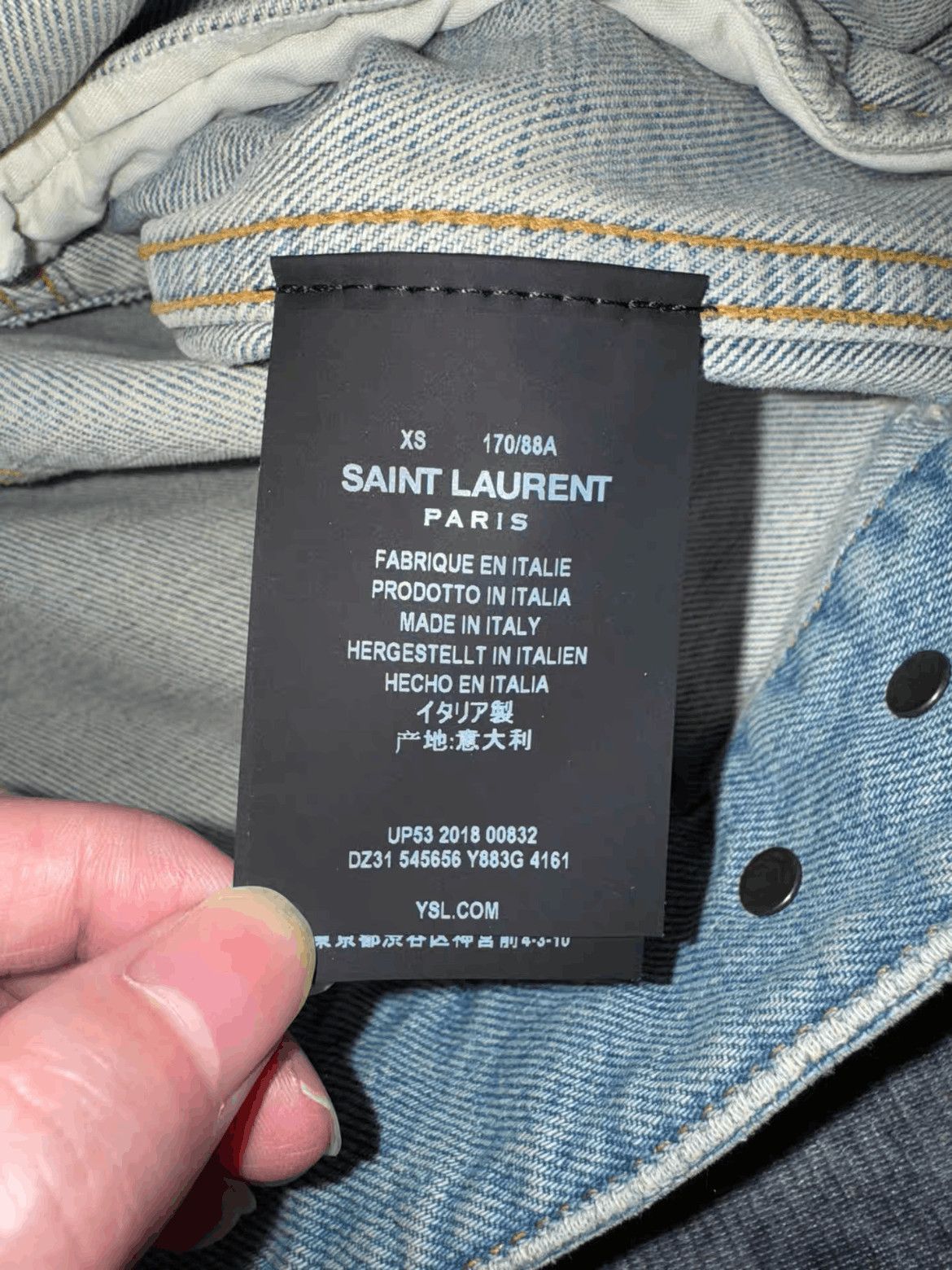 Saint Laurent Paris Saint Laurent Paris 19SS Distressed Sleeveless Denim Jacket Size US XS / EU 42 / 0 - 8 Thumbnail