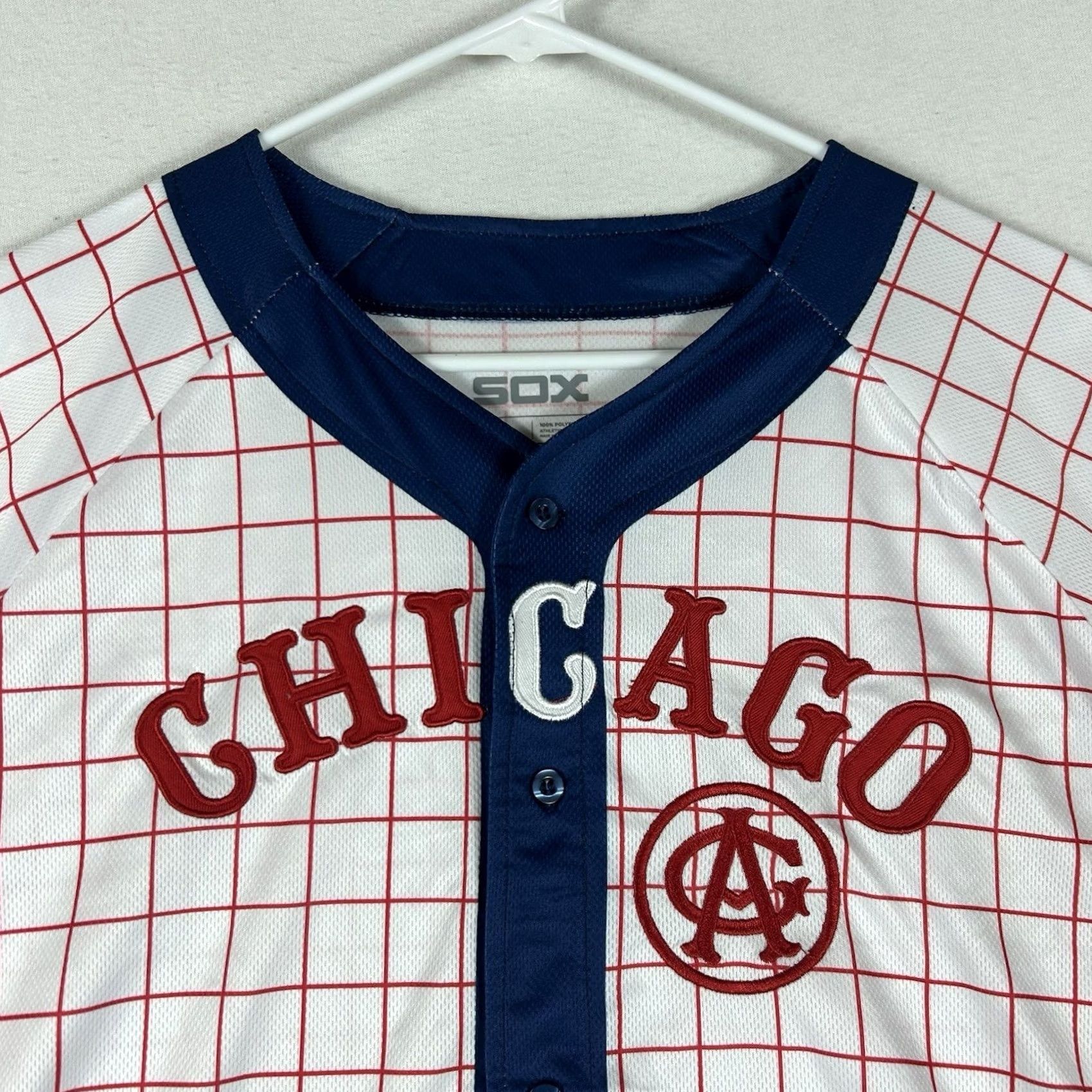 Vintage Chicago White Sox Short Sleeve Button Up Shirt Mens XL White Red Striped Casual Size US XL / EU 56 / 4 - 2 Thumbnail