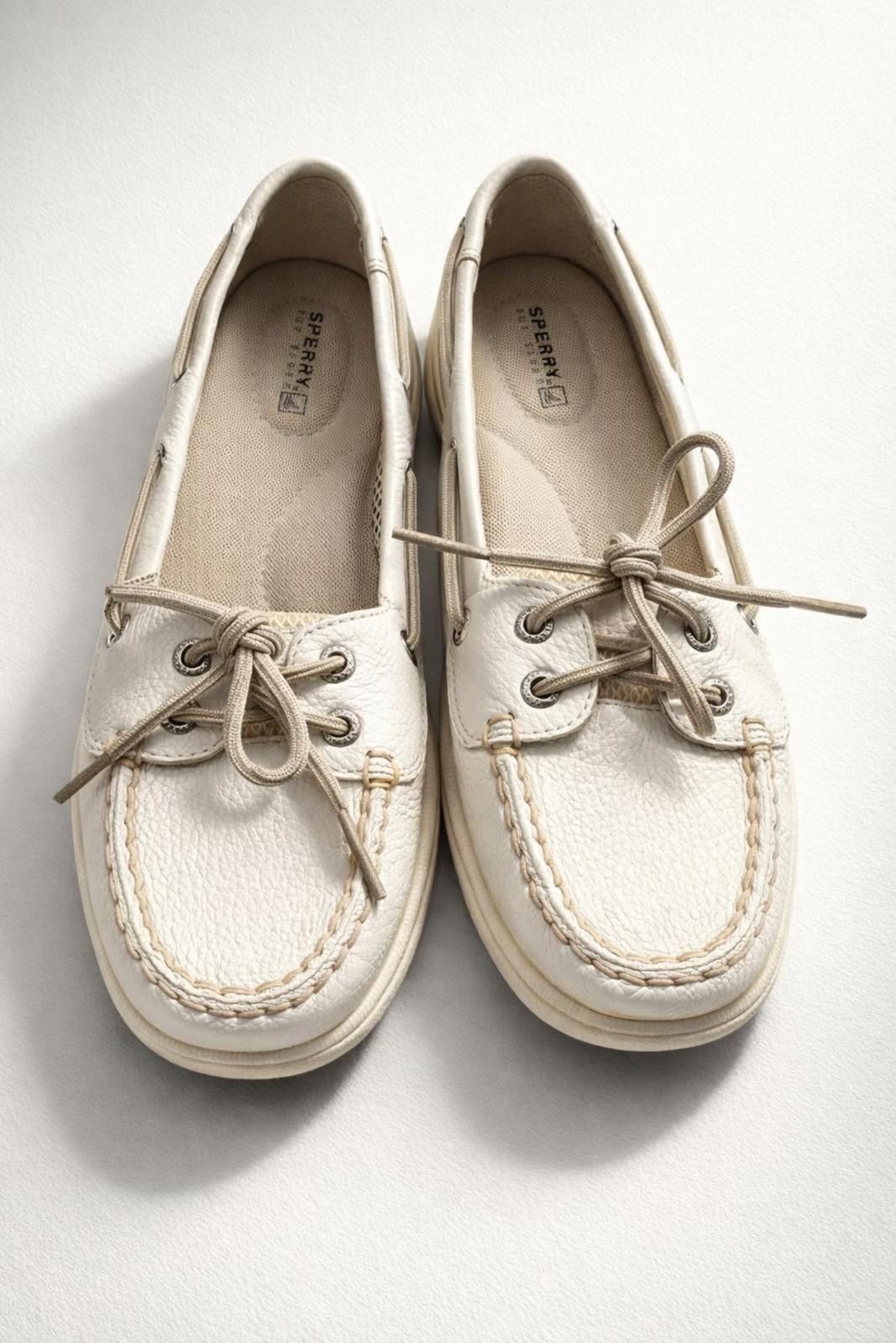 Sperry Top Sider White Leather Boat Shoes 6.5 M