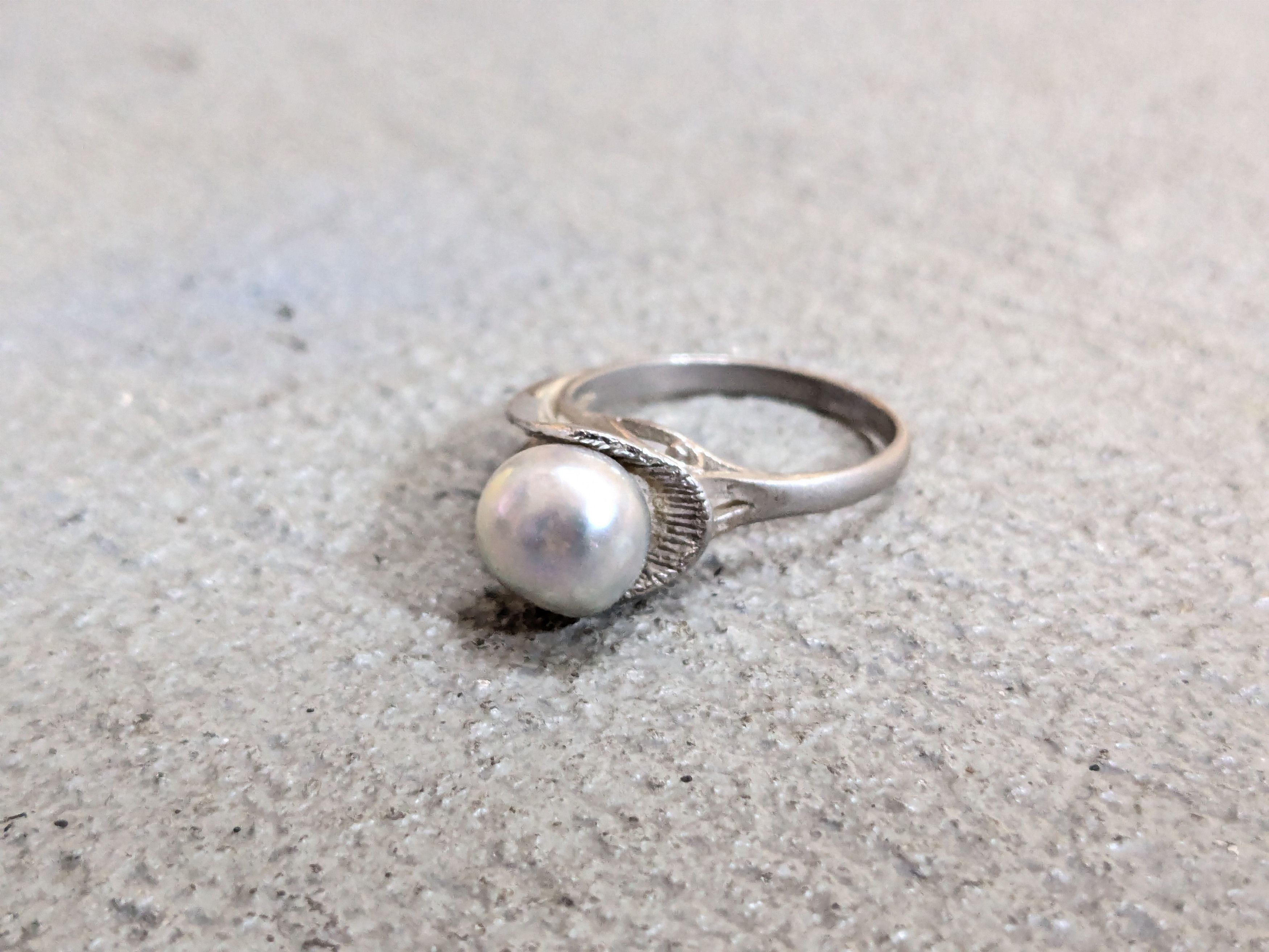 Vintage Vintage Sterling Silver Ring Pearl 6.75 Modern Avant Garde Size ONE SIZE - 4 Thumbnail