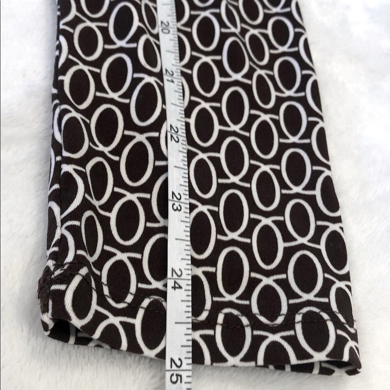 Other Maggy London Chocolate & Ivory Midi dress Dress deep V SZ 8 Size M / US 6-8 / IT 42-44 - 8 Thumbnail
