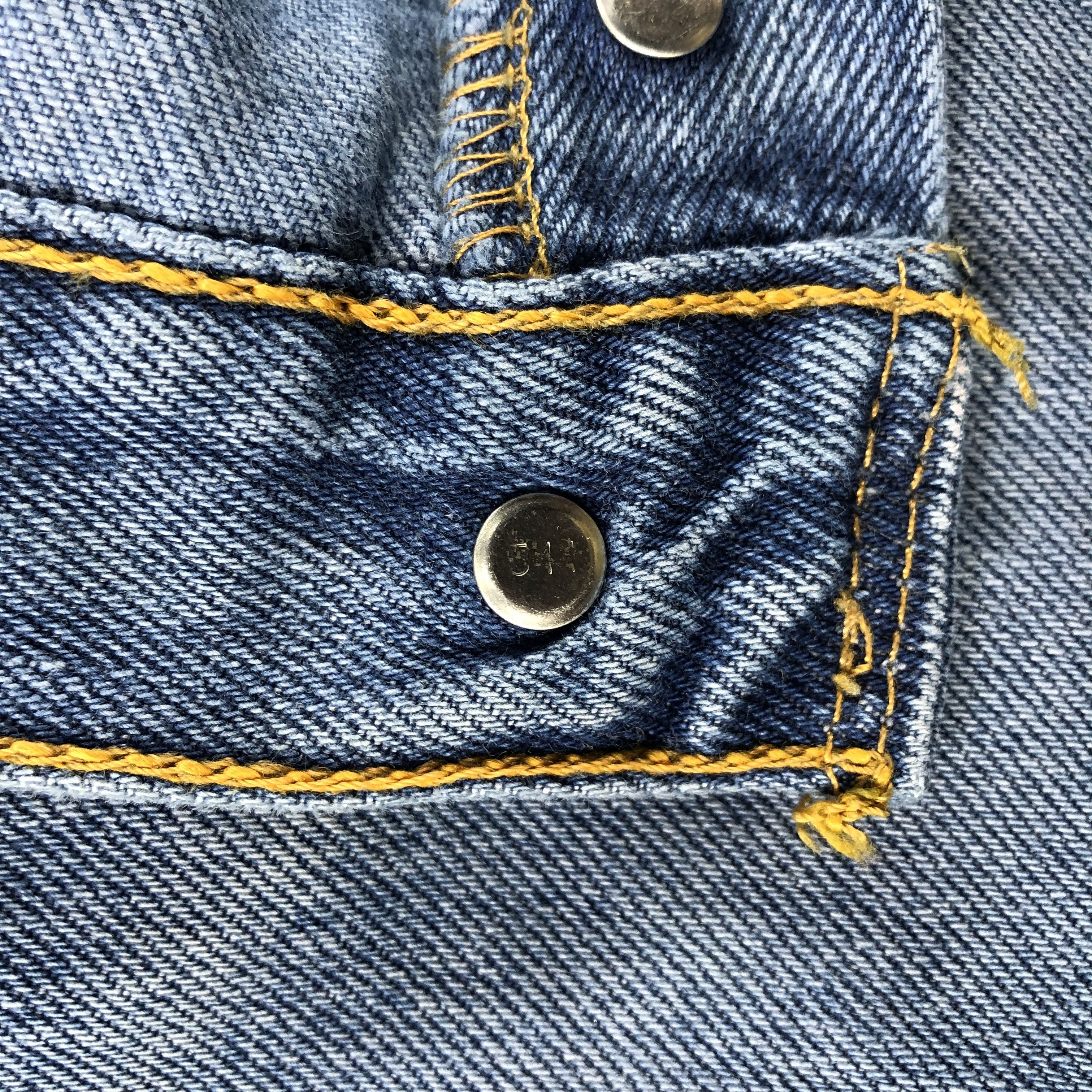 Levi's × Vintage 90s Vintage Blue Wash Levis 501 Jeans-JM2275 Size US 33 - 13 Thumbnail