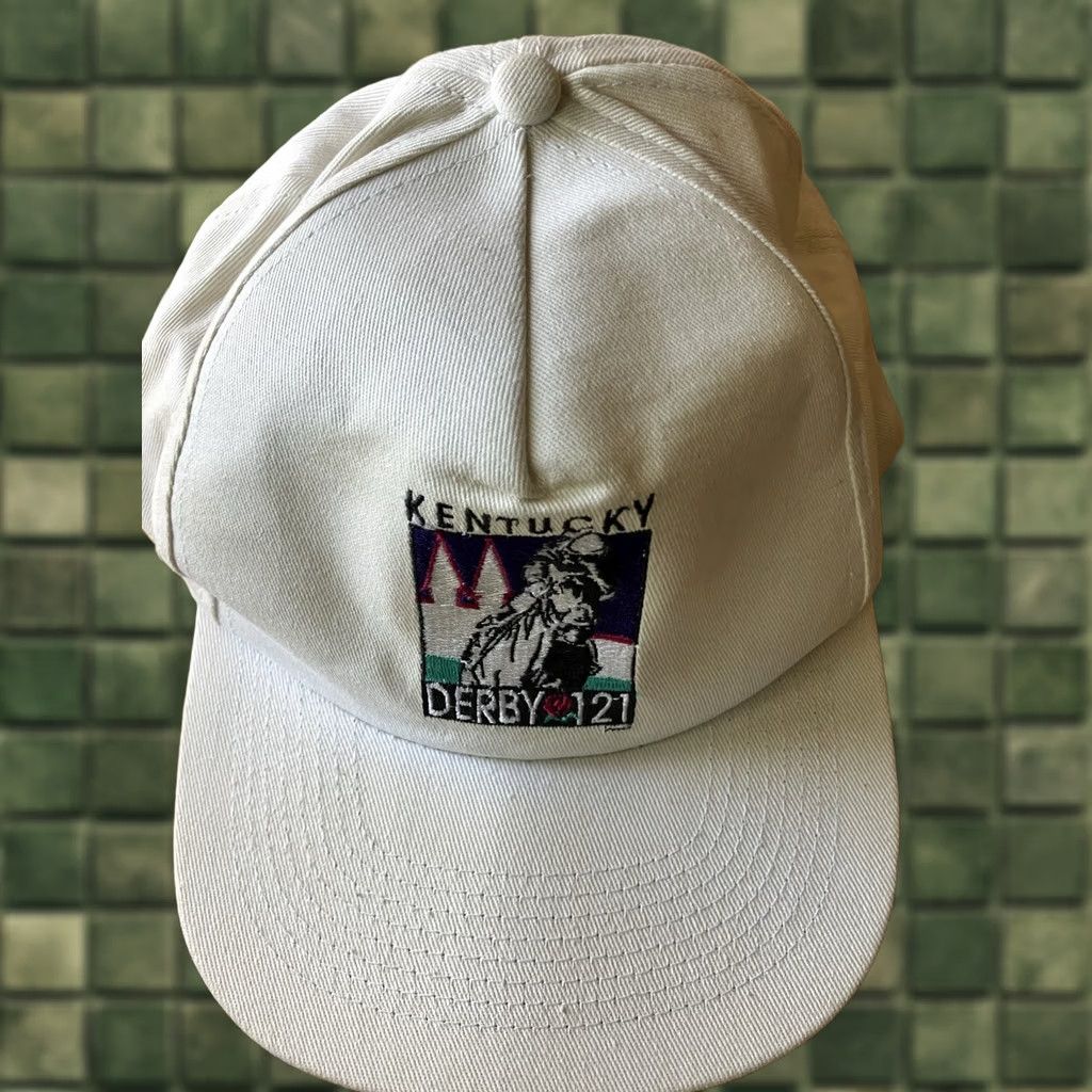 Vintage VINTAGE Kentucky Derby Thunder Gulch Horse 121st White Snapback Cap Hat Mens Adjustable Cotton Knit Hat White Cap Horse Race Derby 1995 90s Size ONE SIZE - 1 Thumbnail