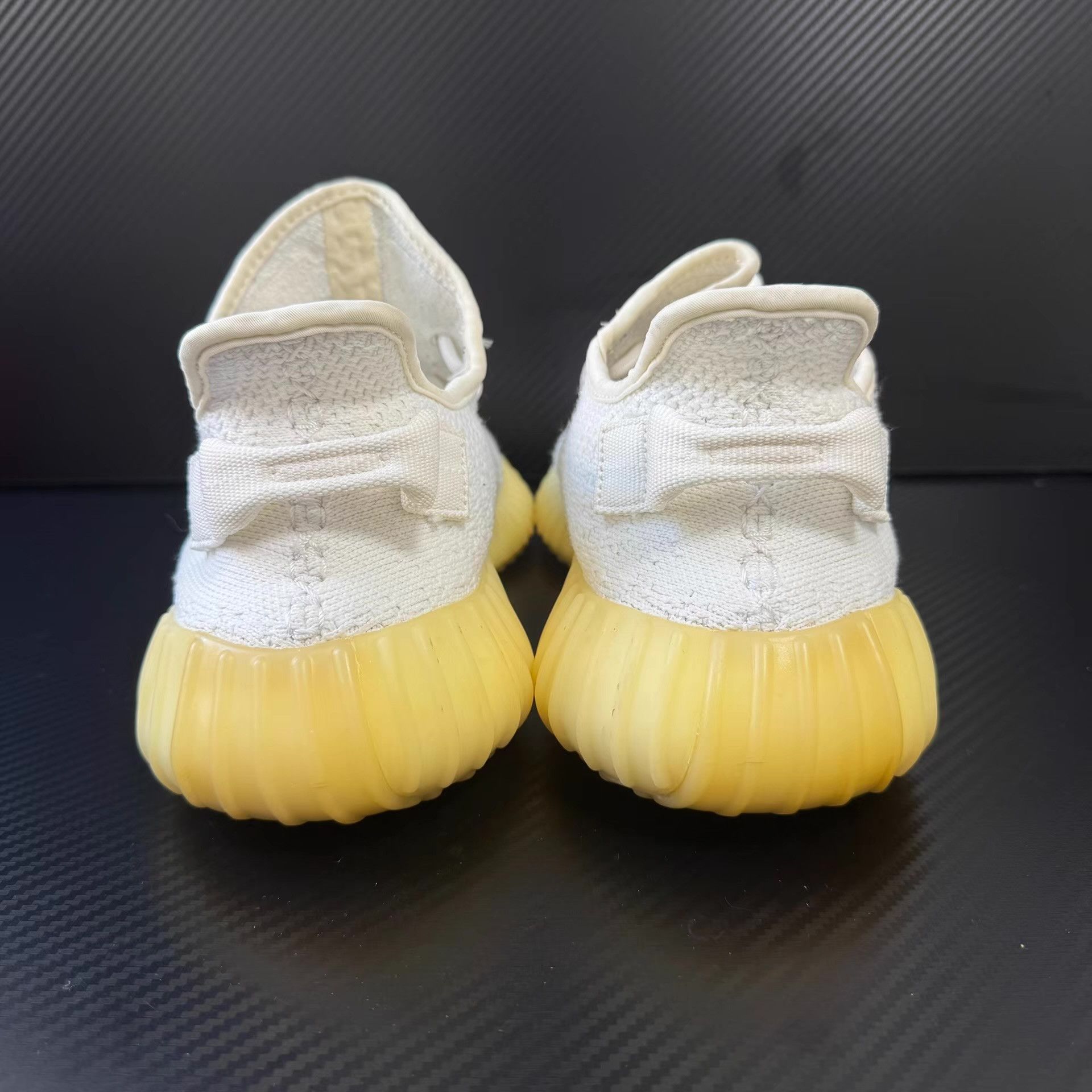 Adidas adidas Yeezy Boost 350 V2 Q10 Size US 8.5 / EU 41-42 - 3 Thumbnail