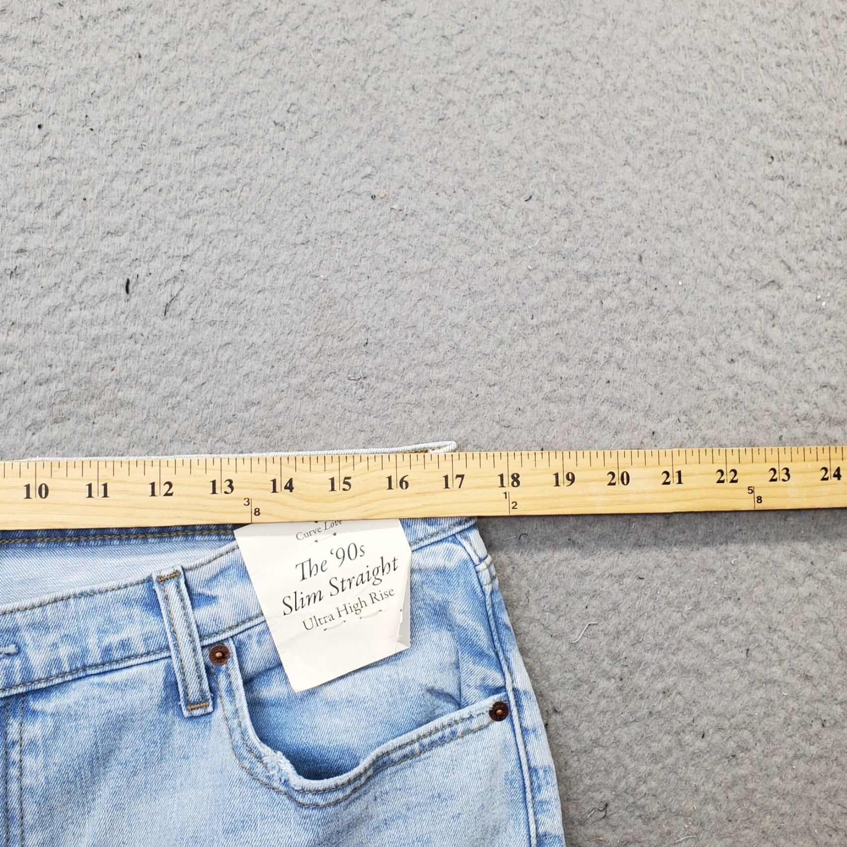 Abercrombie & Fitch Abercrombie & Fitch Jeans Womens Size 33 Blue Denim 90s Straight Ultra High Rise Size 24" / US 00 / IT 34 - 6 Thumbnail