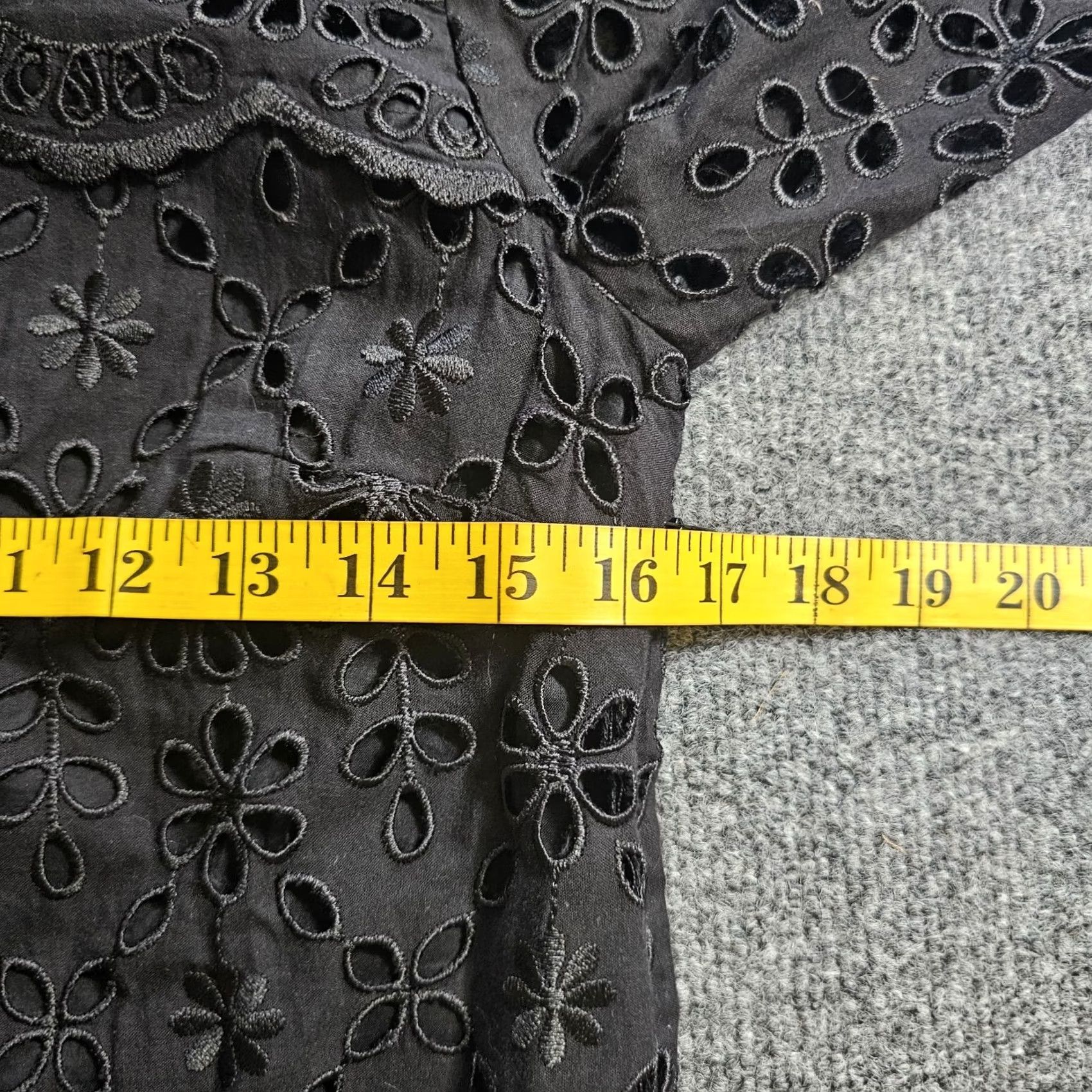 J.Crew J.CREW Dress Womens 0 Black Eyelet Lace 3/4 Bell Sleeve Cocktail LBD Date Night Dress Size XS / US 0-2 / IT 36-38 - 5 Thumbnail